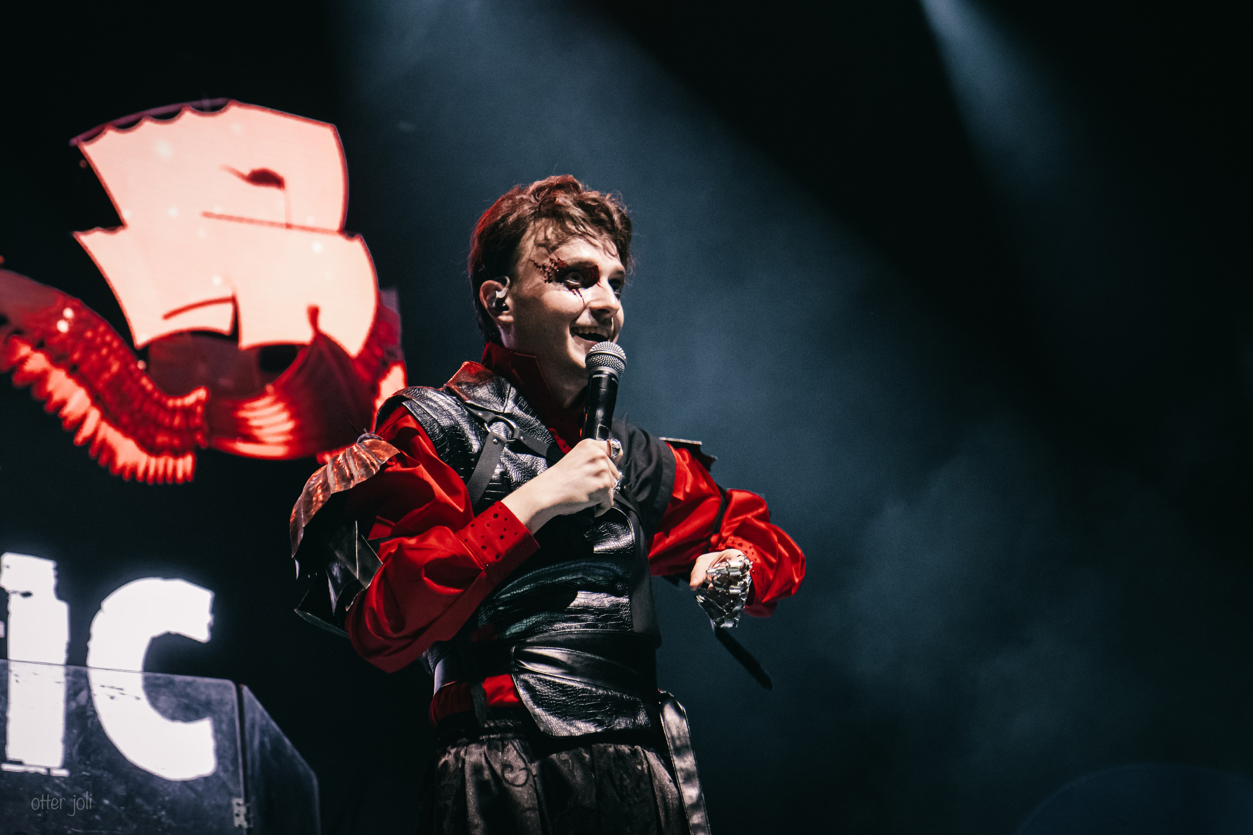 Geek & Music. Концертный репортёр Валерия Сафина