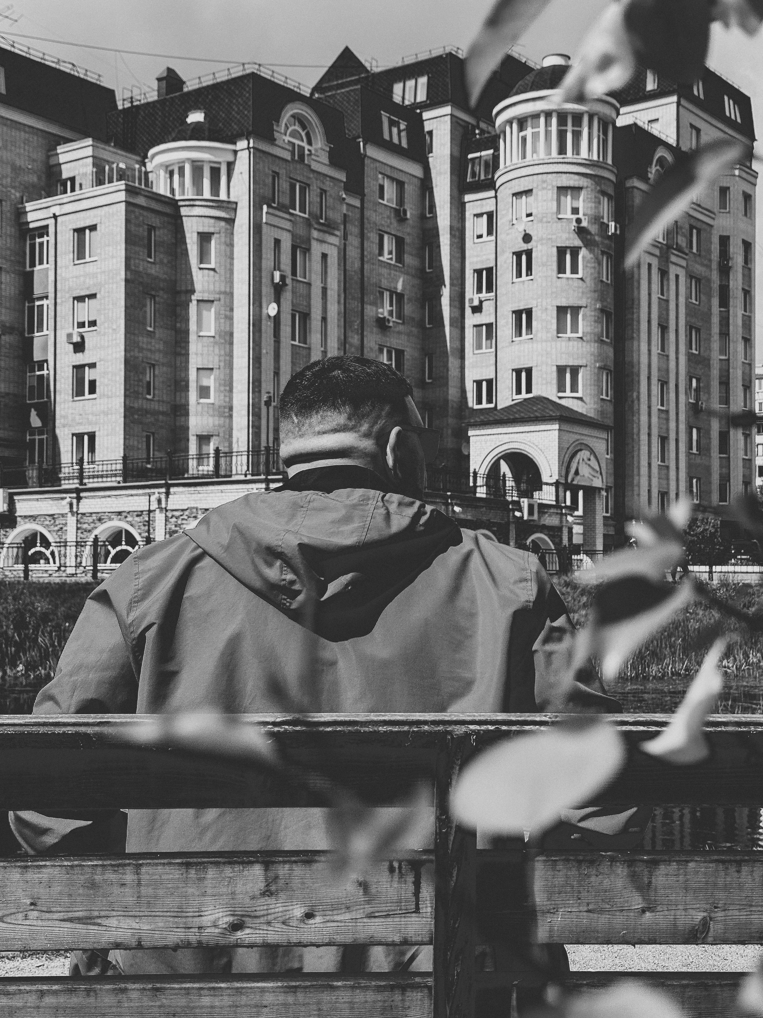 Брутальная ЧБ фотосессия Даниила. Твой фотограф и видеограф в Тюмени — Сергей Бизин