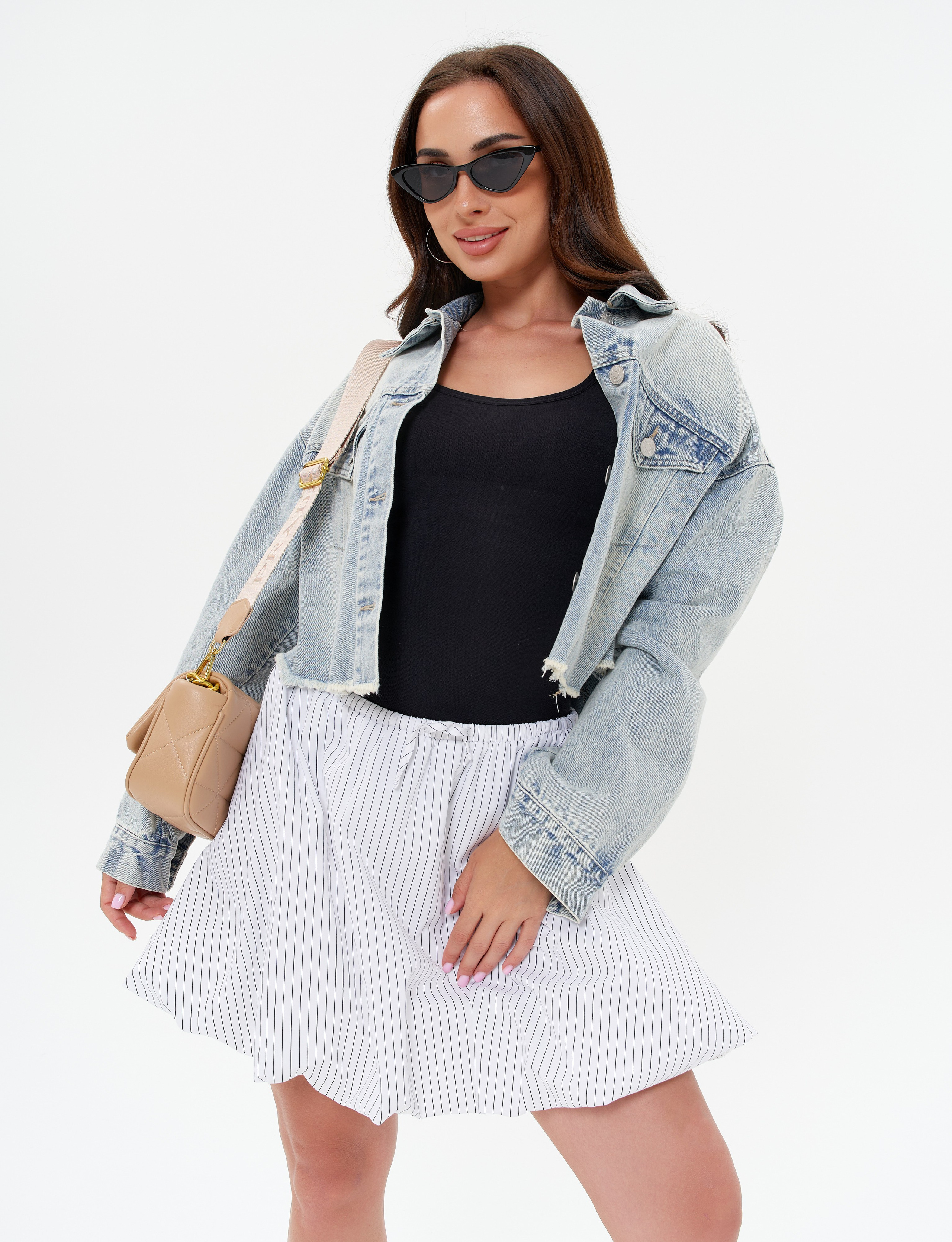 Лонгсливы. Фотограф для маркетплейсов в Москве