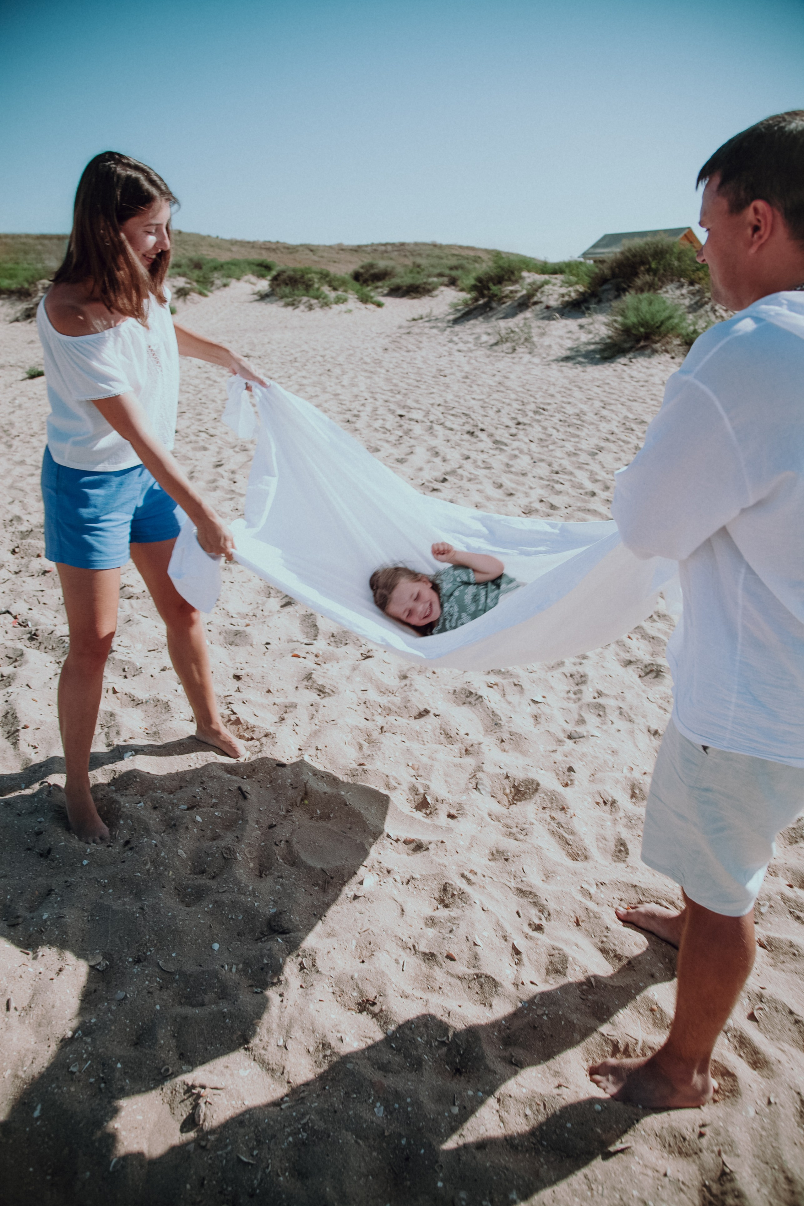 Евгения, Максим и Ксюша. Татьяна Фокина — портретный фотограф и AI creator