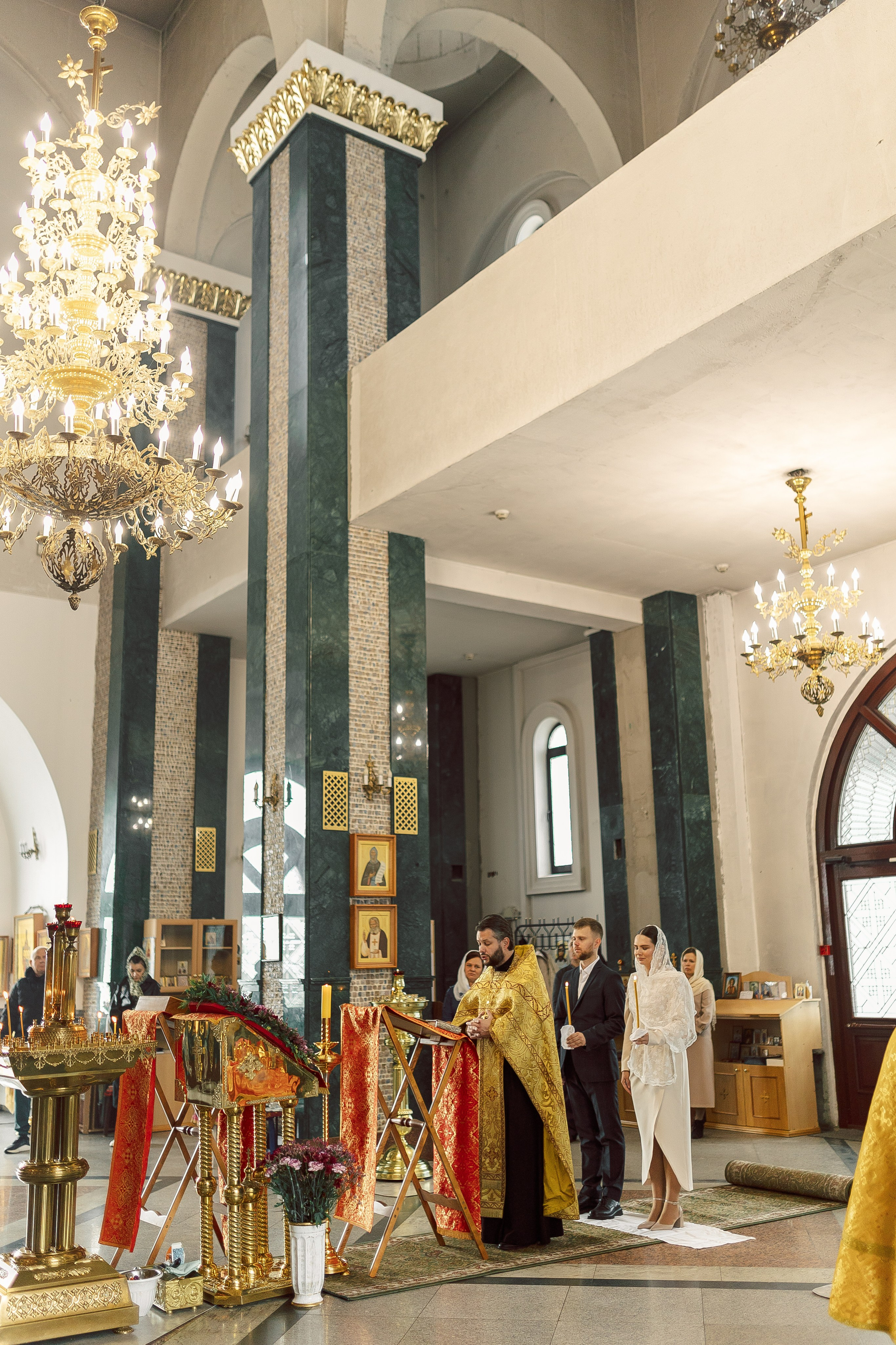 Венчание в храме Стефана Пермского. Семейный фотограф в Москве Анна Пожарская