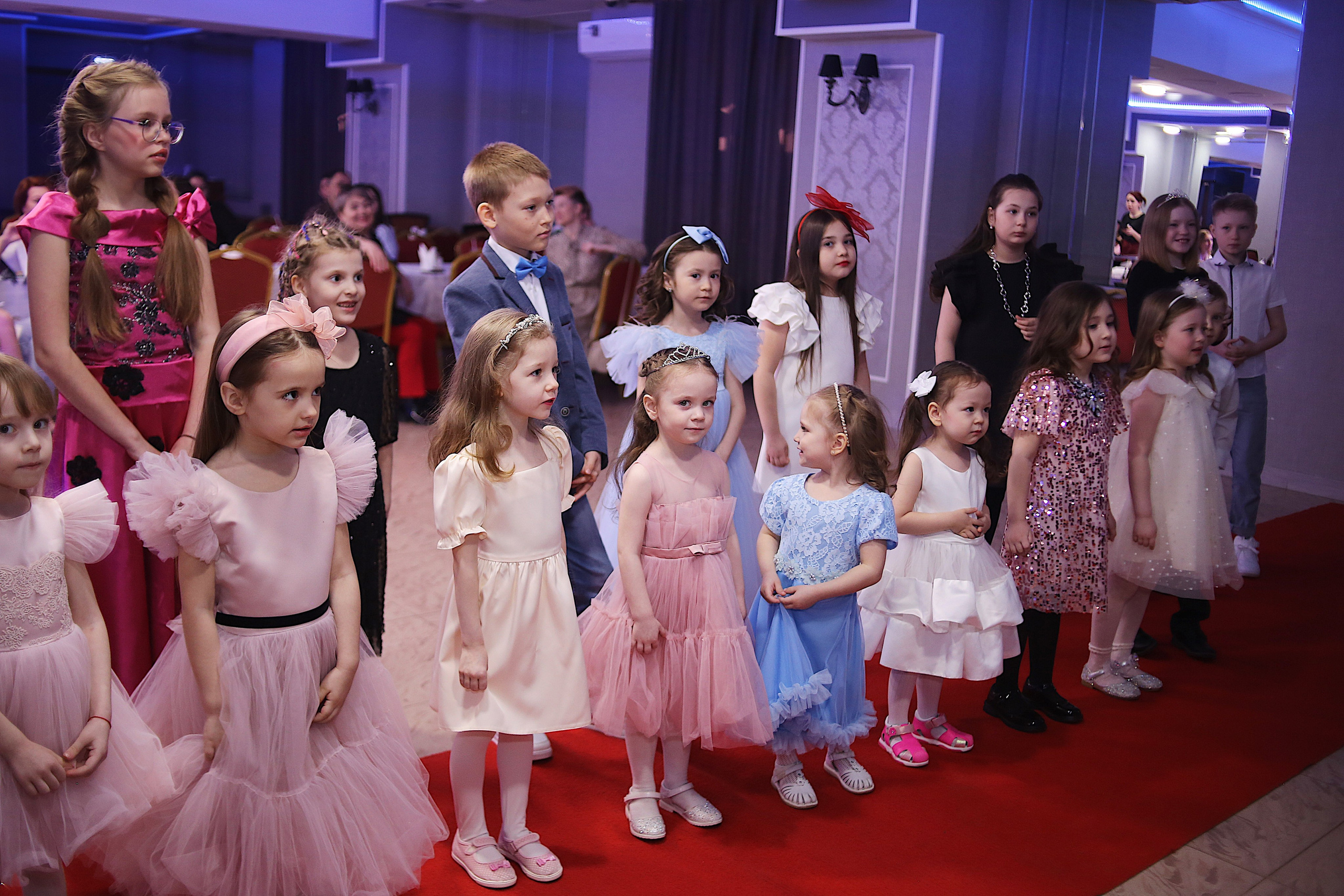 Школа моделей. Открытый урок. Фотограф Пирумян Анна. г. Сургут, г. Воронеж