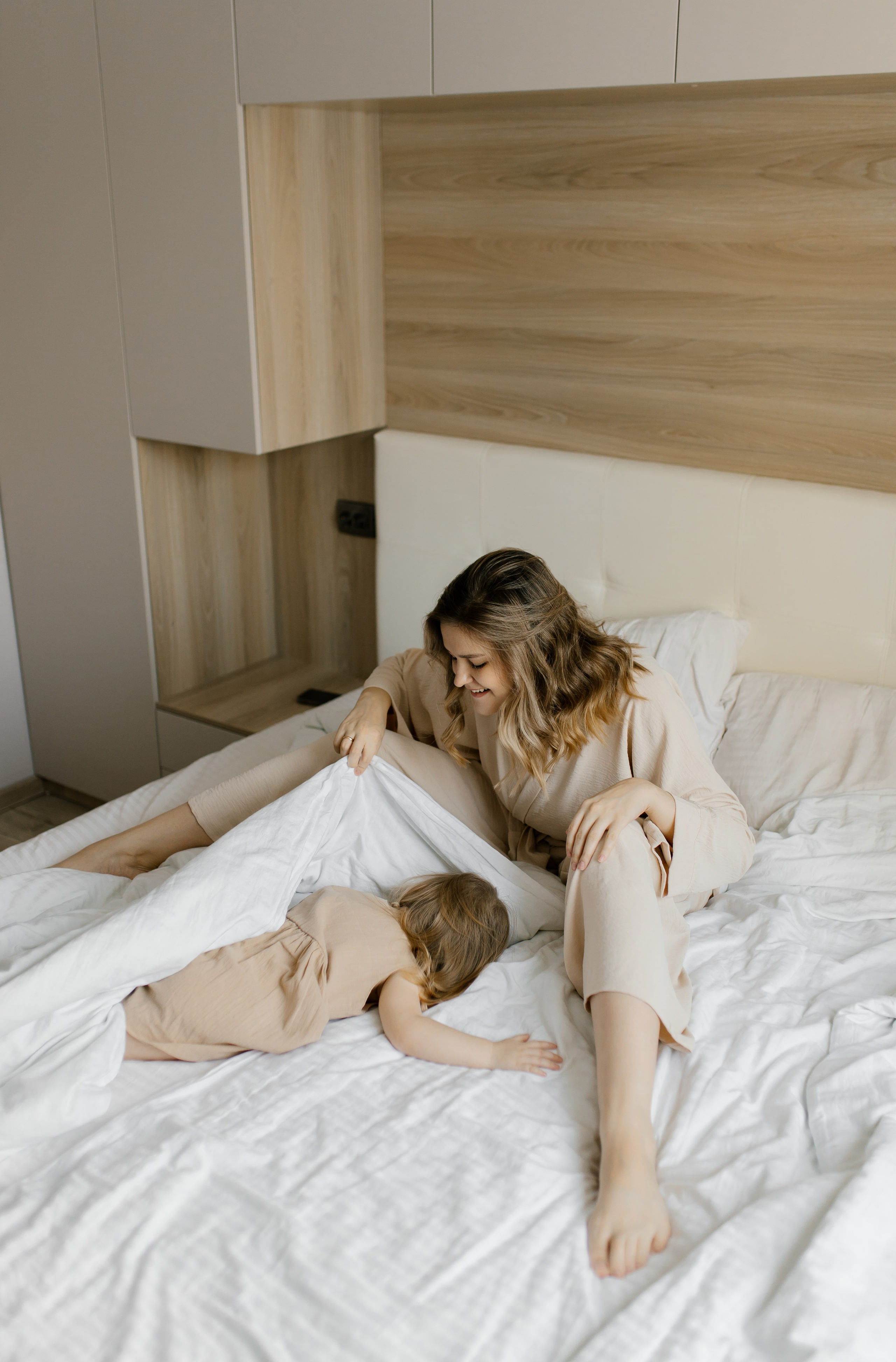 Полина & Арина