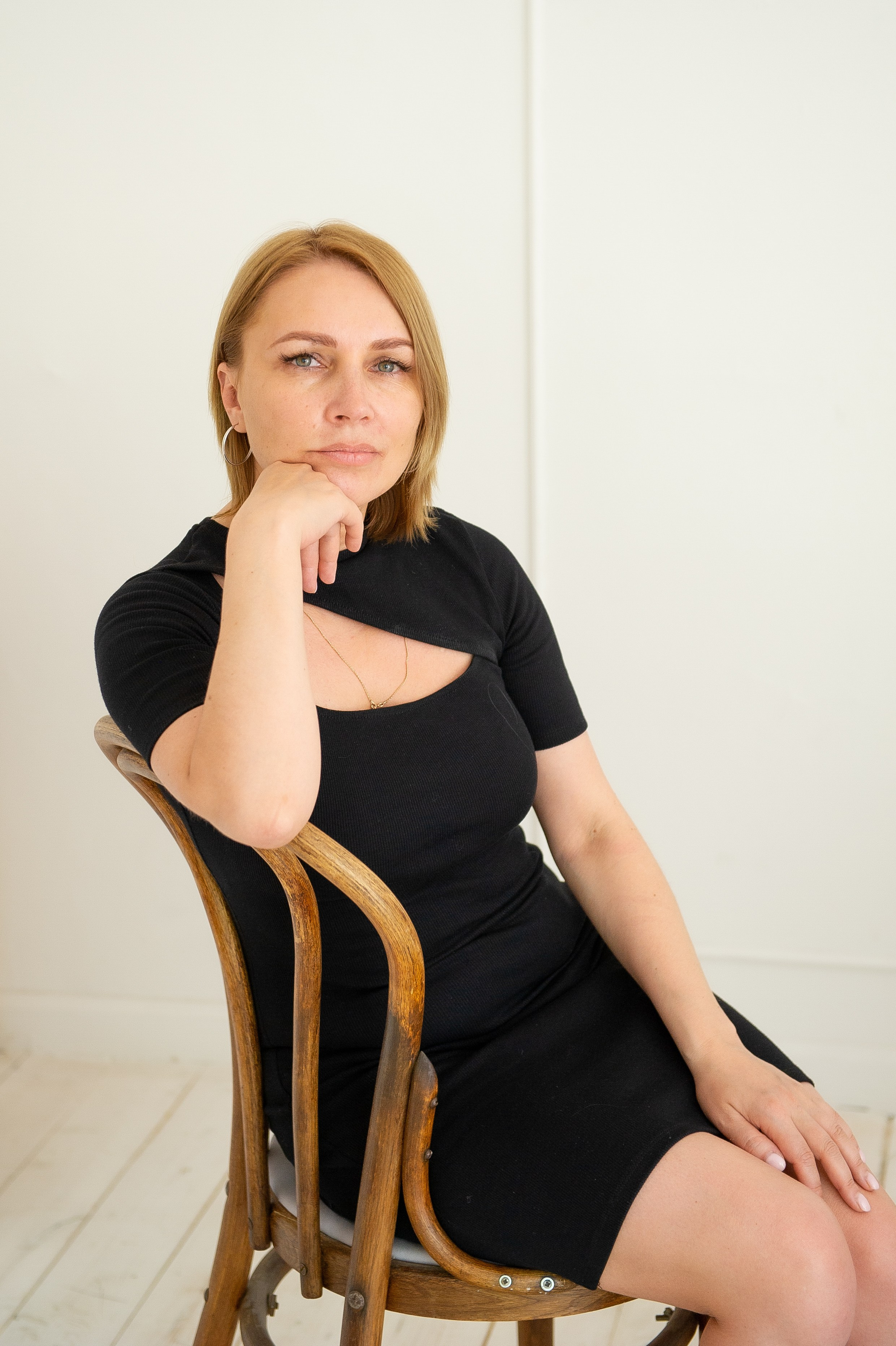 Марина и Саша. Семейный и женский фотограф, контент фотосессия в Екатеринбурге