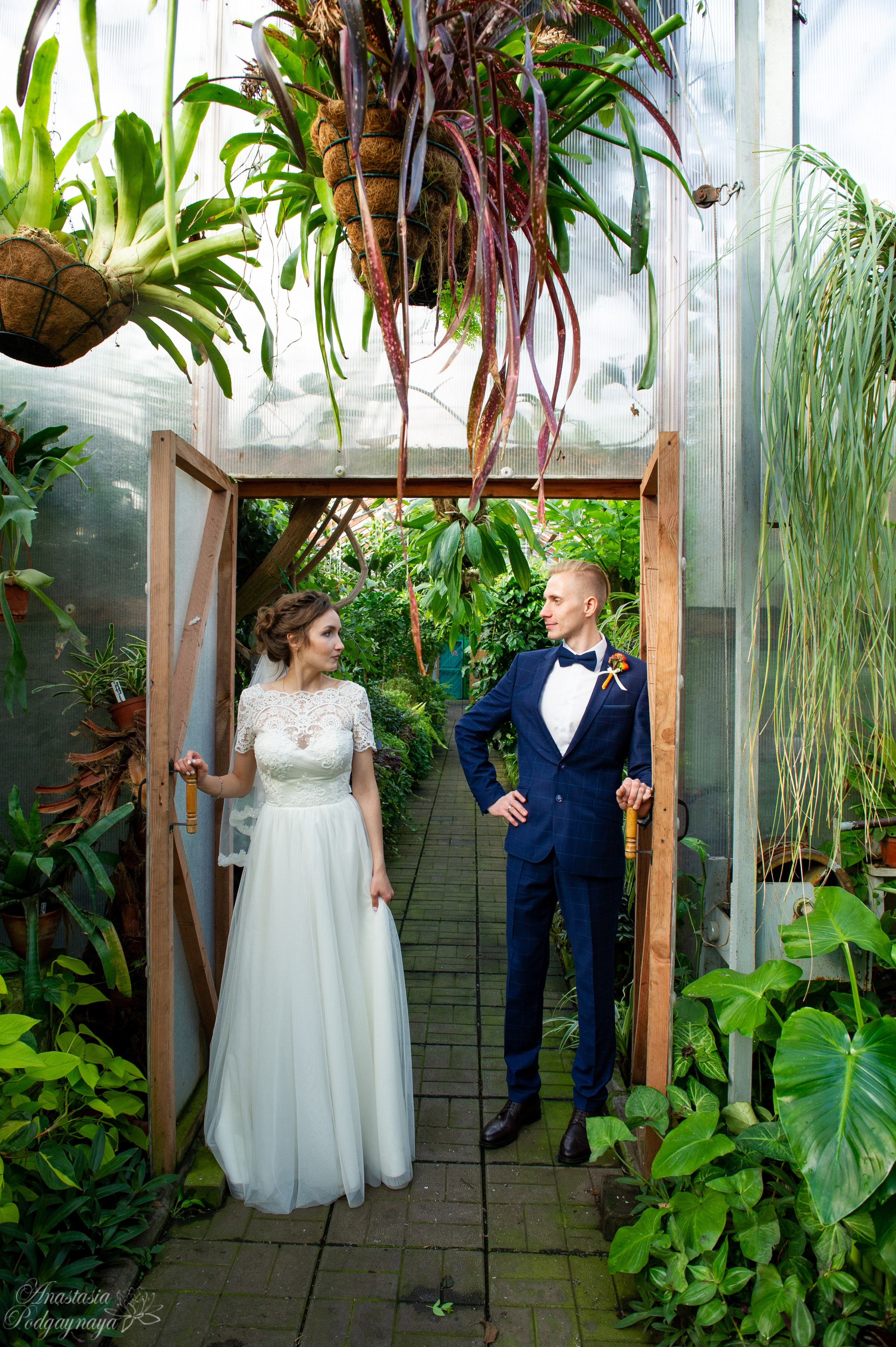 Саша и Арина. Семейный и женский фотограф, контент фотосессия в Екатеринбурге