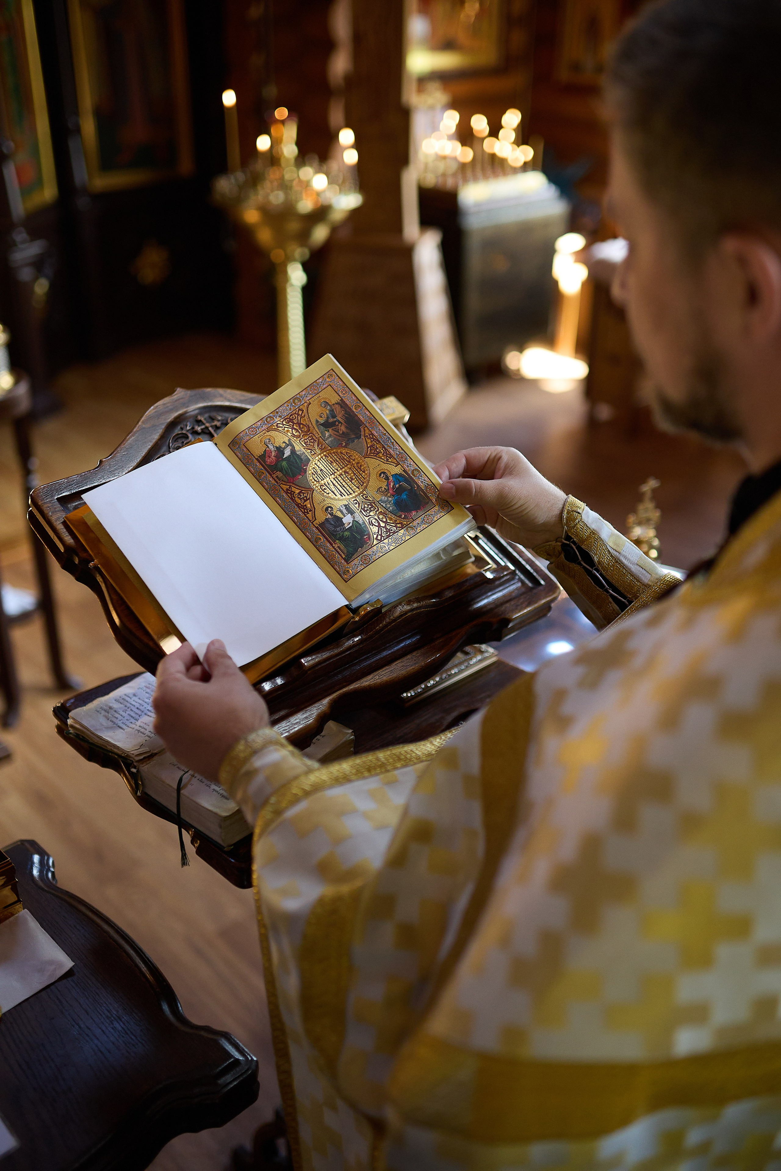 Съемка таинства крещения. Фотограф Эдуард Леньков. Ростов-на-Дону