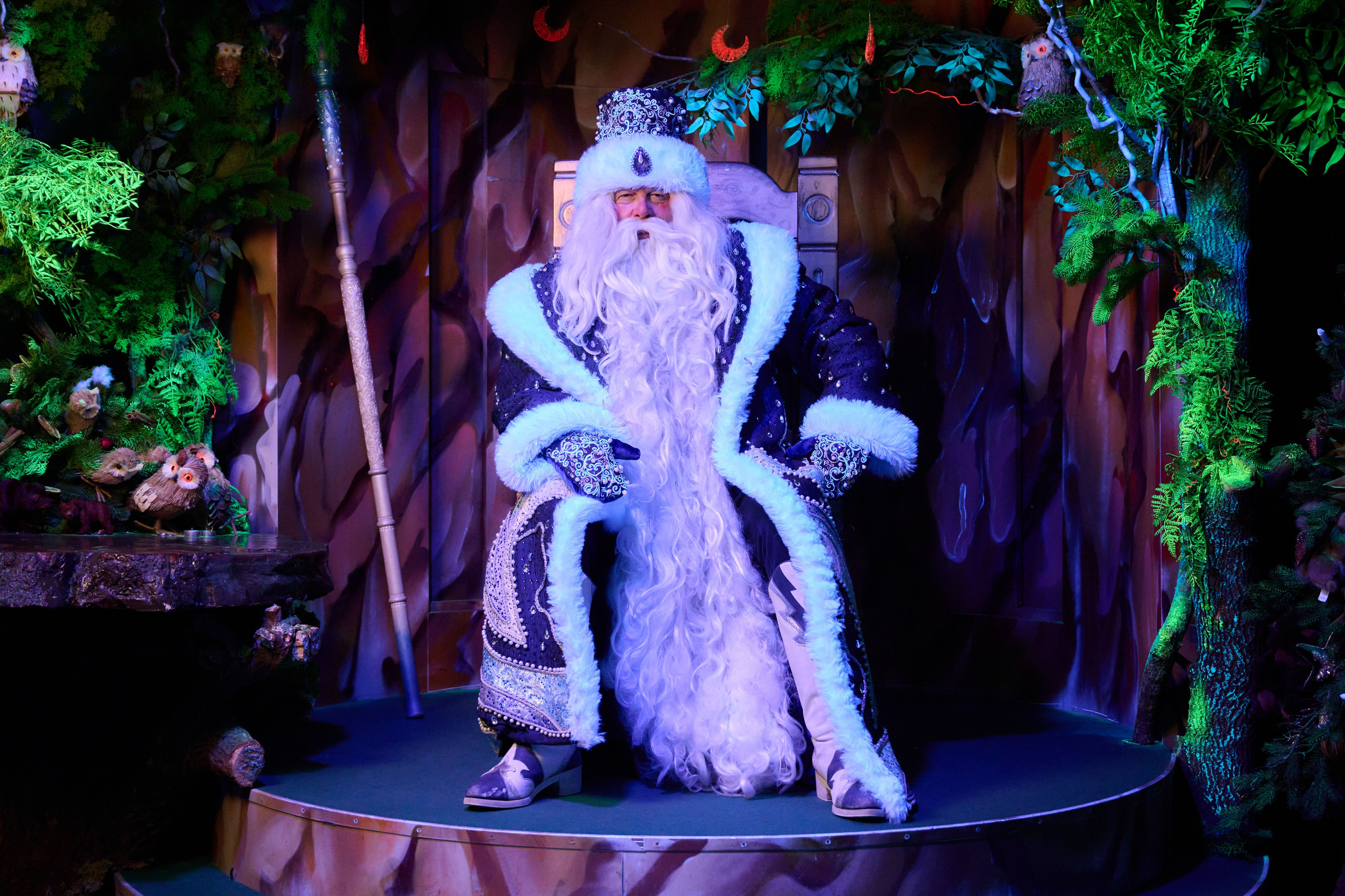 Дед Мороз в тереме почты. Никита Хохловский фото и видео продакшн