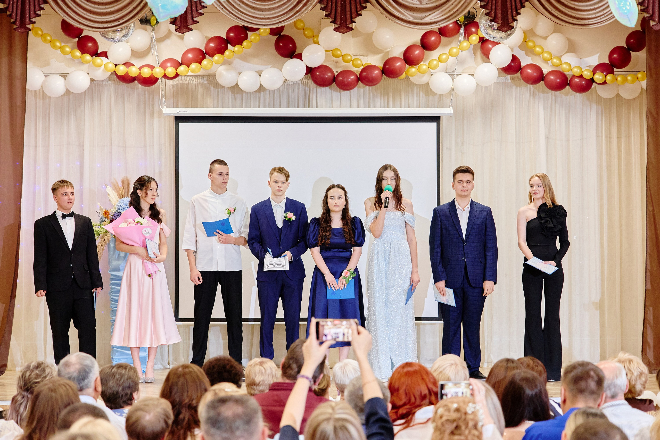 Выпускной 35 Сош. Фотограф Выпускные альбомы Таганрог Сергей Коробченко