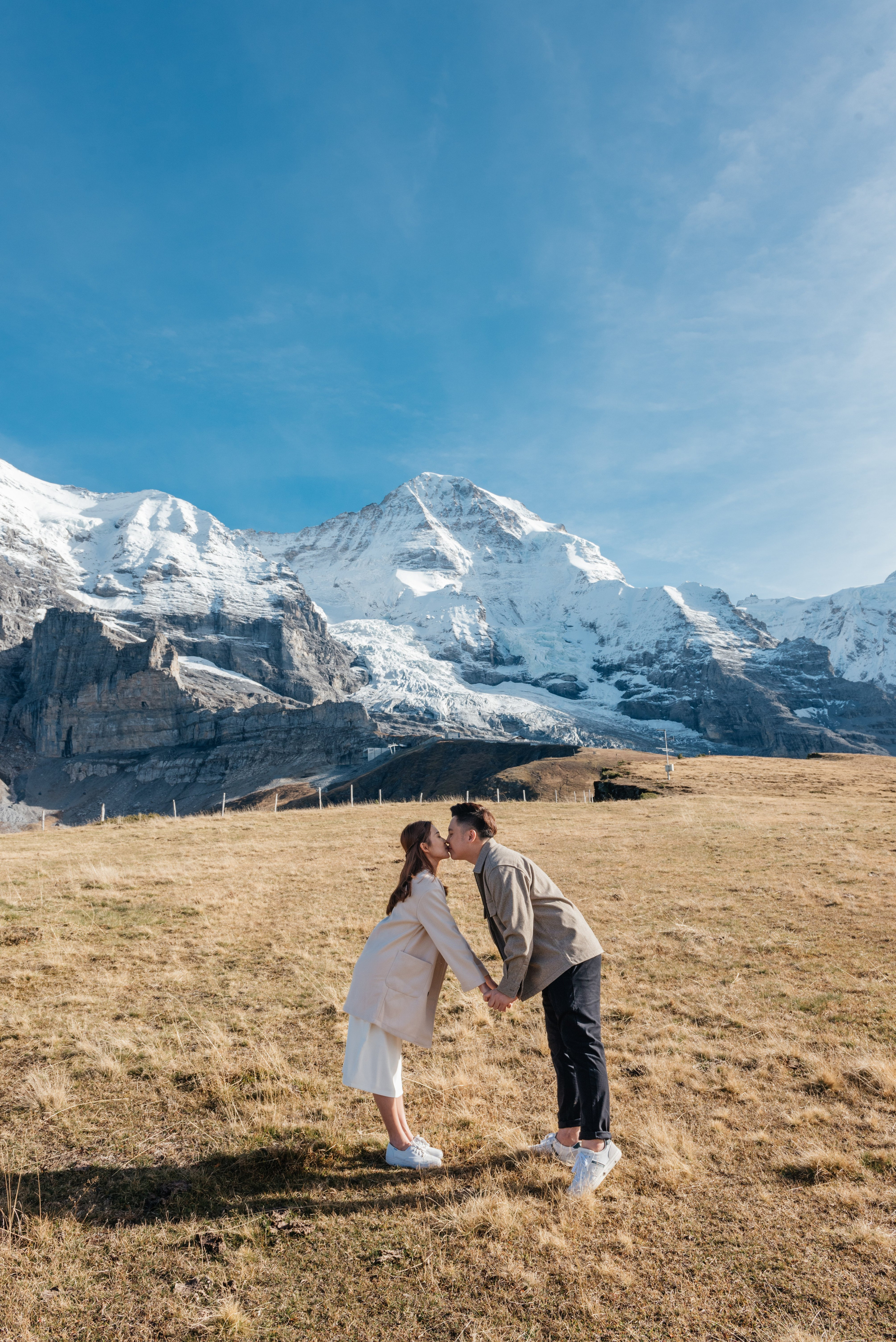 Kahyee & Vincent (Interlaken area, Switzerland). Photographer in Switzerland and Europe Anna Alekseenko
