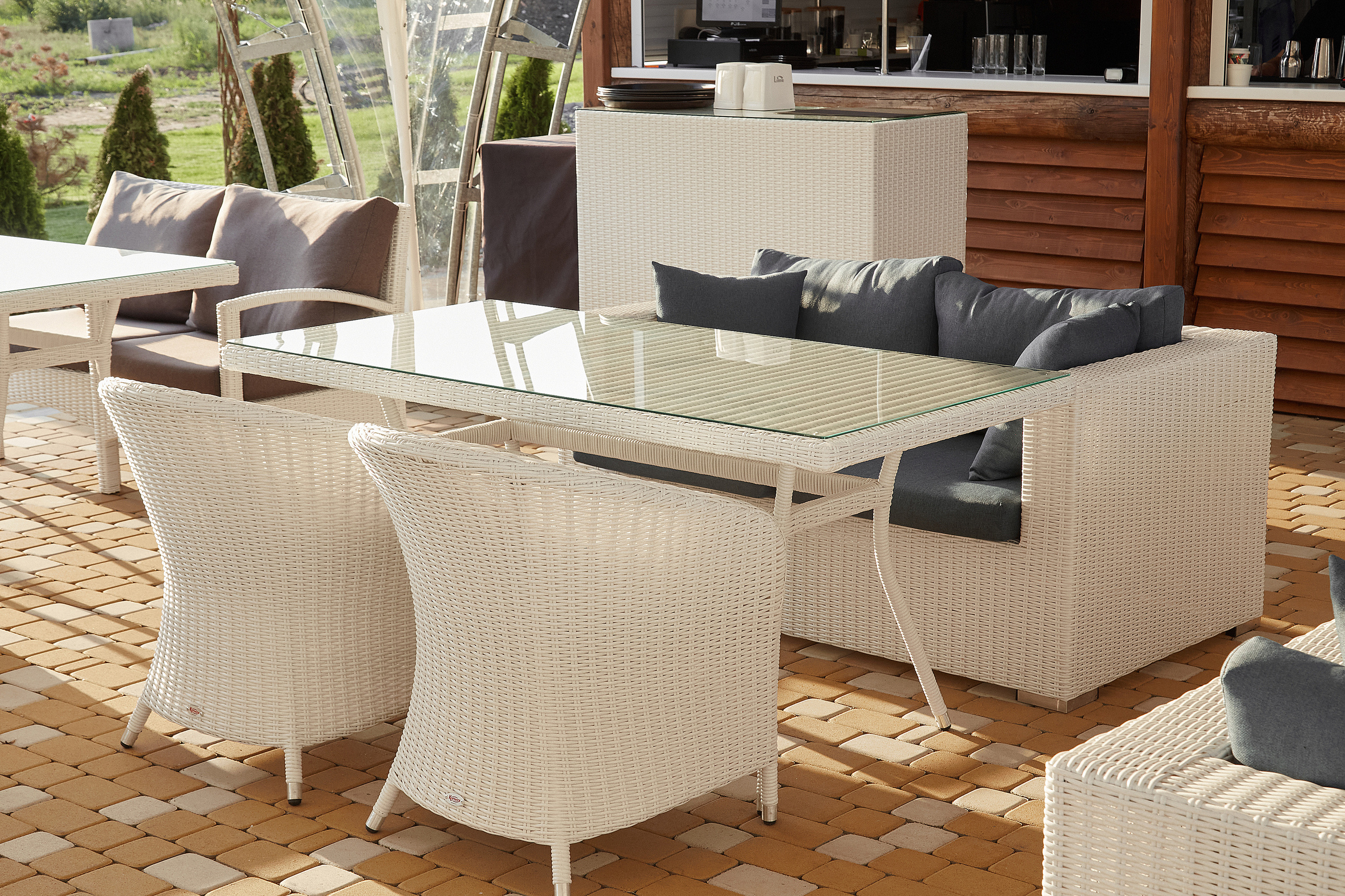 Интерьерная съемка мебели для загородного отеля «АвиаБаза». Фотограф Иван Богданов Москва Волгоград Камышин