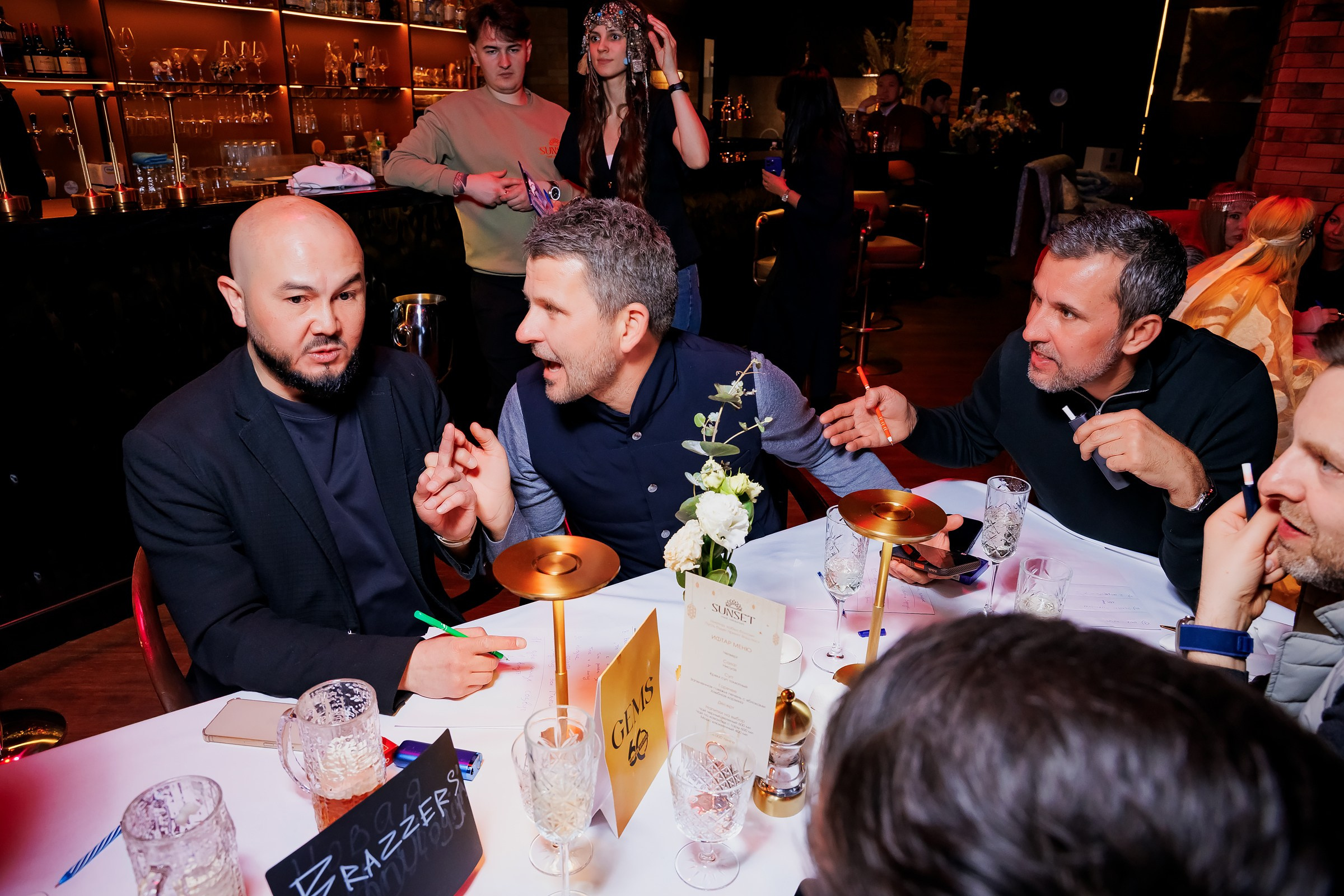 Вокруг Света за 60 Секунд-Sunset Meat Restaurant. Репортажный фотограф в Алматы Каюпов Сержан