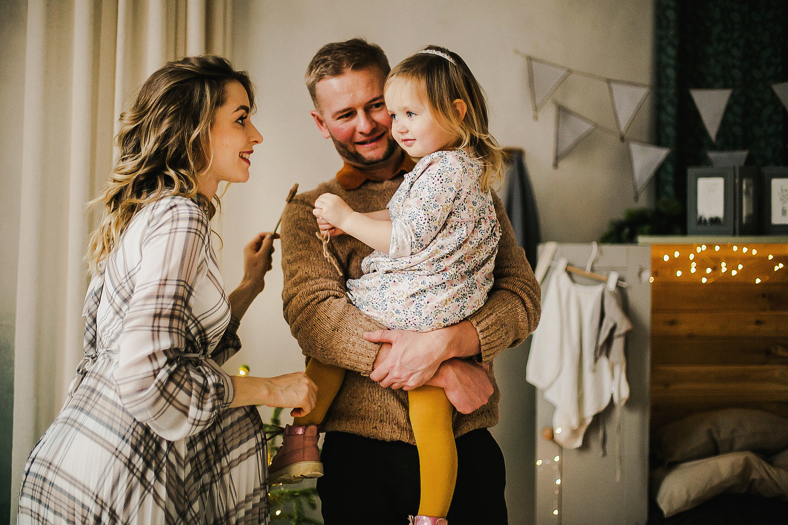 Мила и родители, время волшебства. Фотограф Полина Егорова город Тюмень