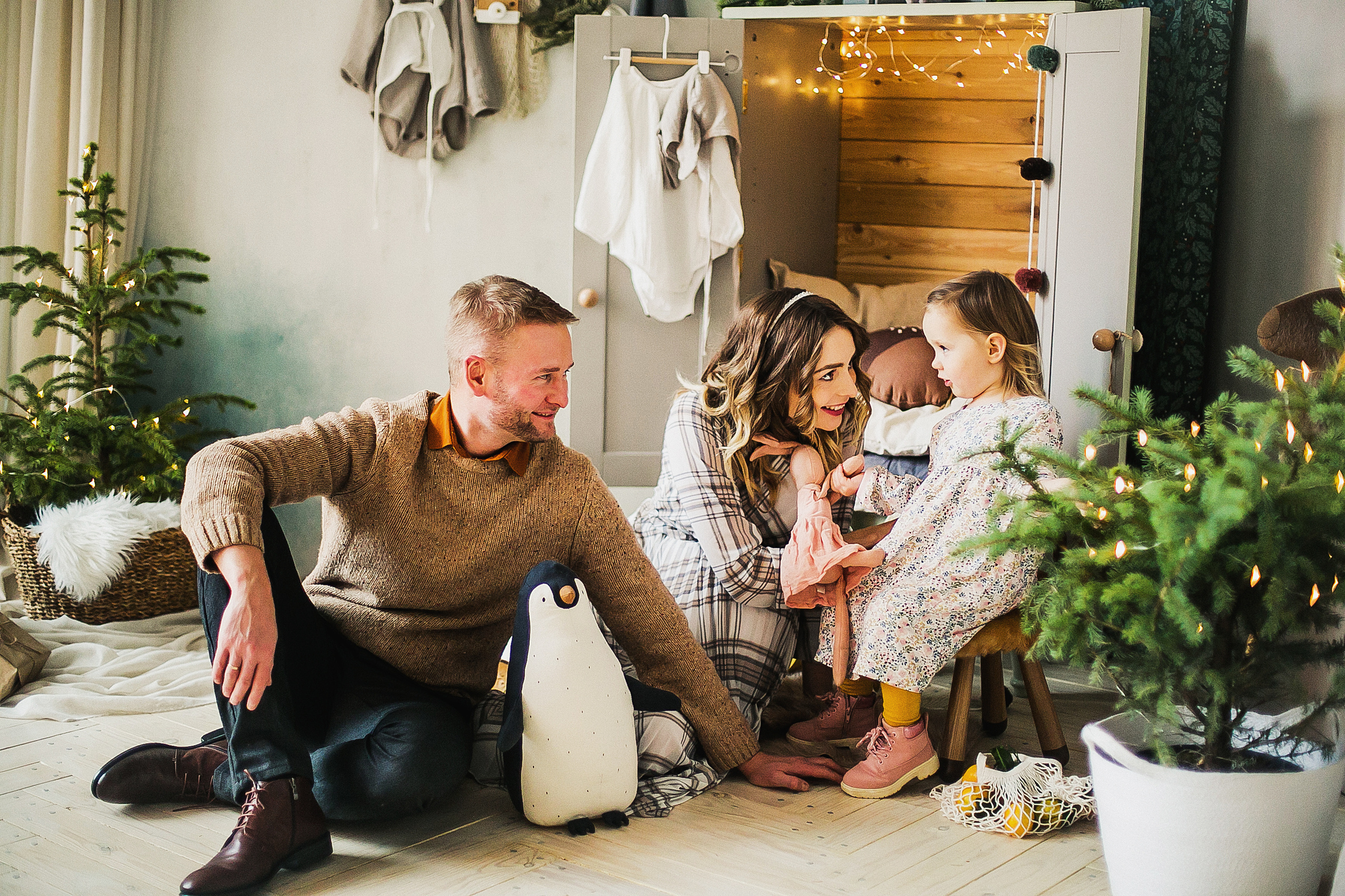 Мила и родители, время волшебства. Фотограф Полина Егорова город Тюмень