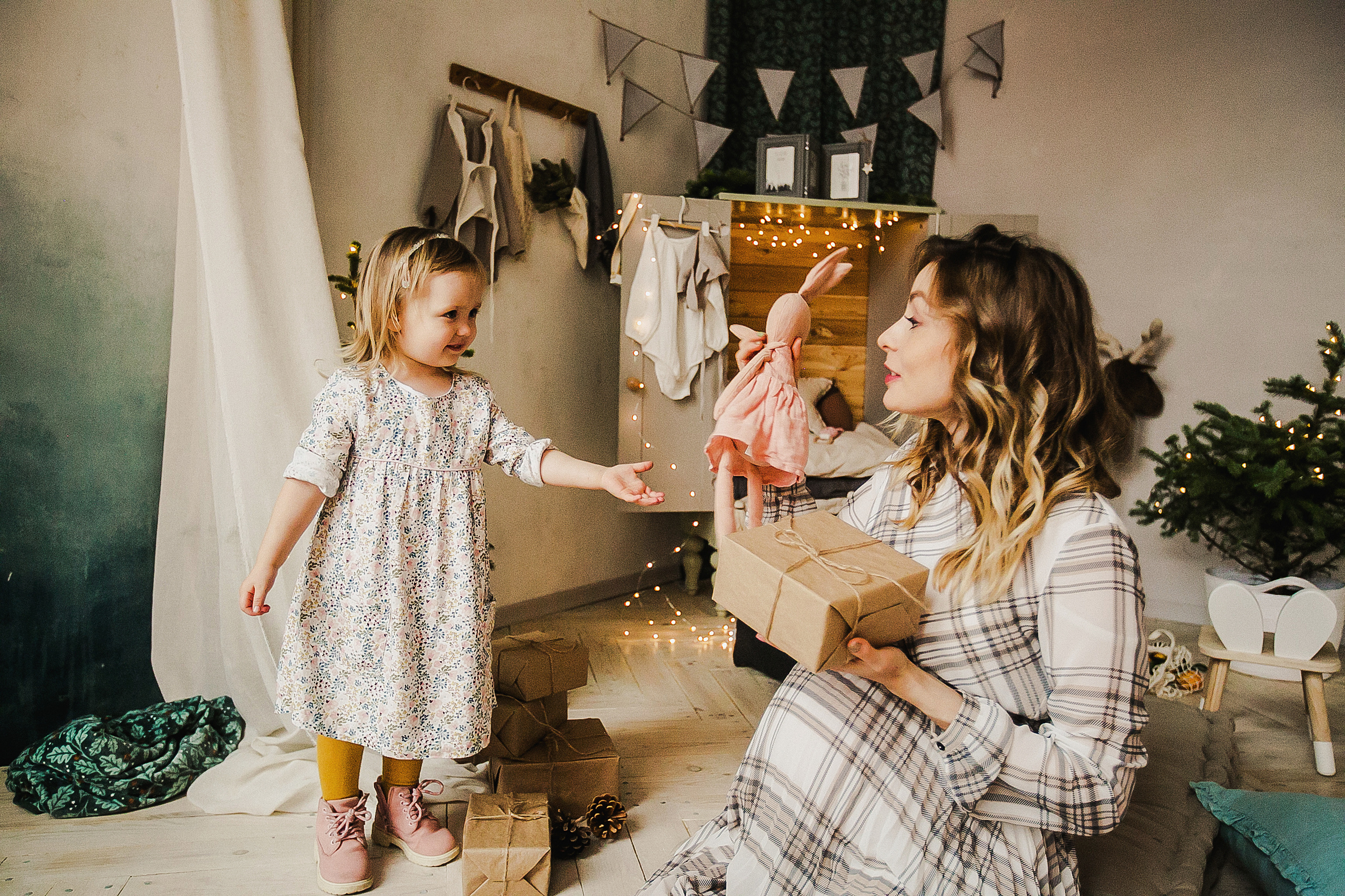 Мила и родители, время волшебства. Фотограф Полина Егорова город Тюмень