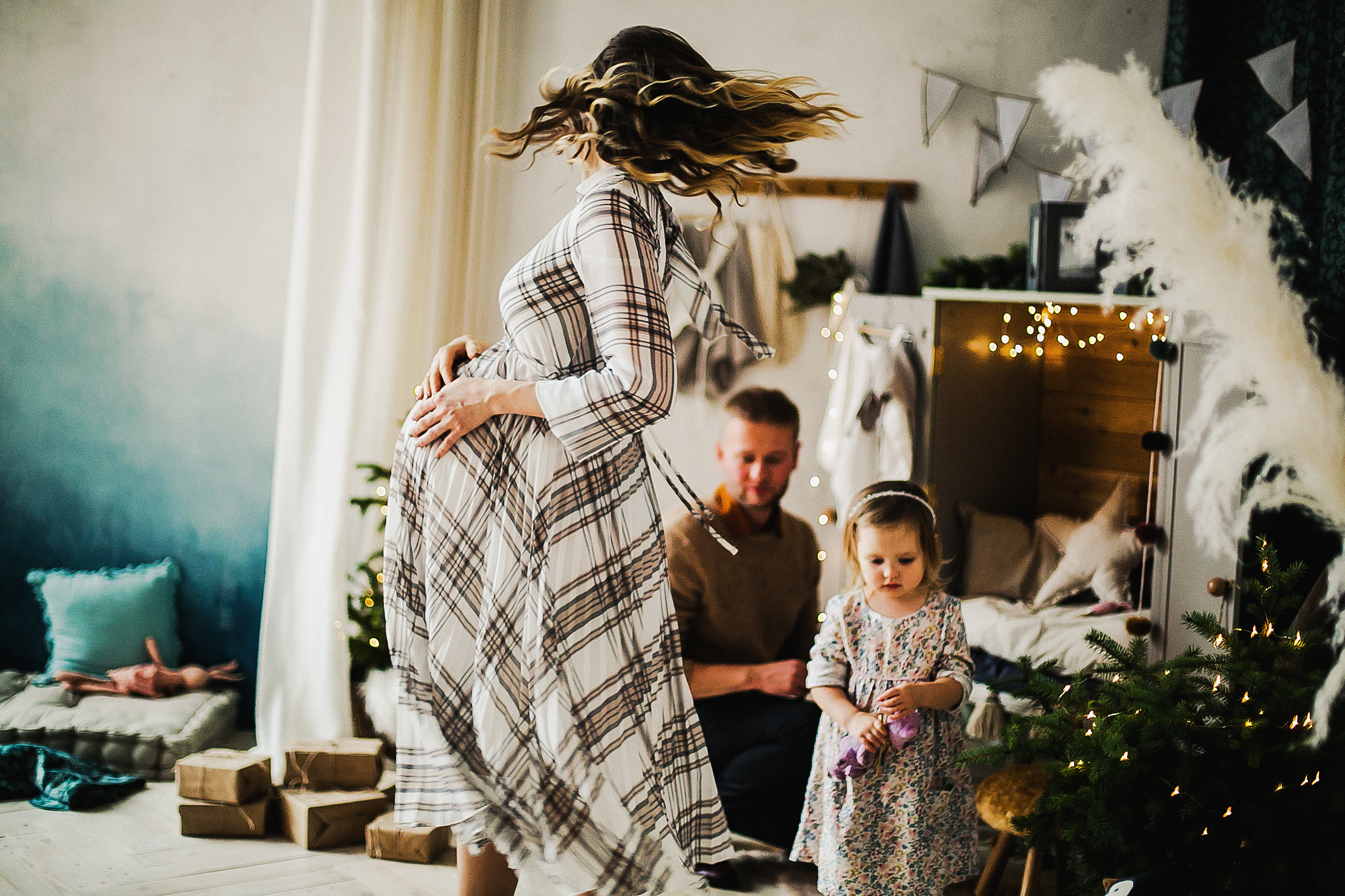 Мила и родители, время волшебства. Фотограф Полина Егорова город Тюмень