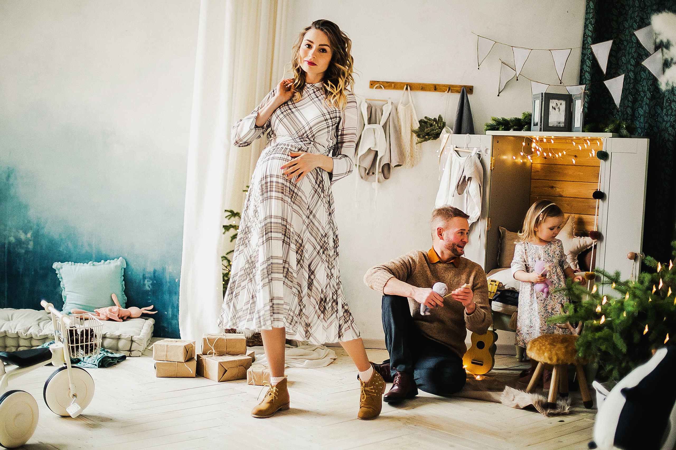 Мила и родители, время волшебства. Фотограф Полина Егорова город Тюмень