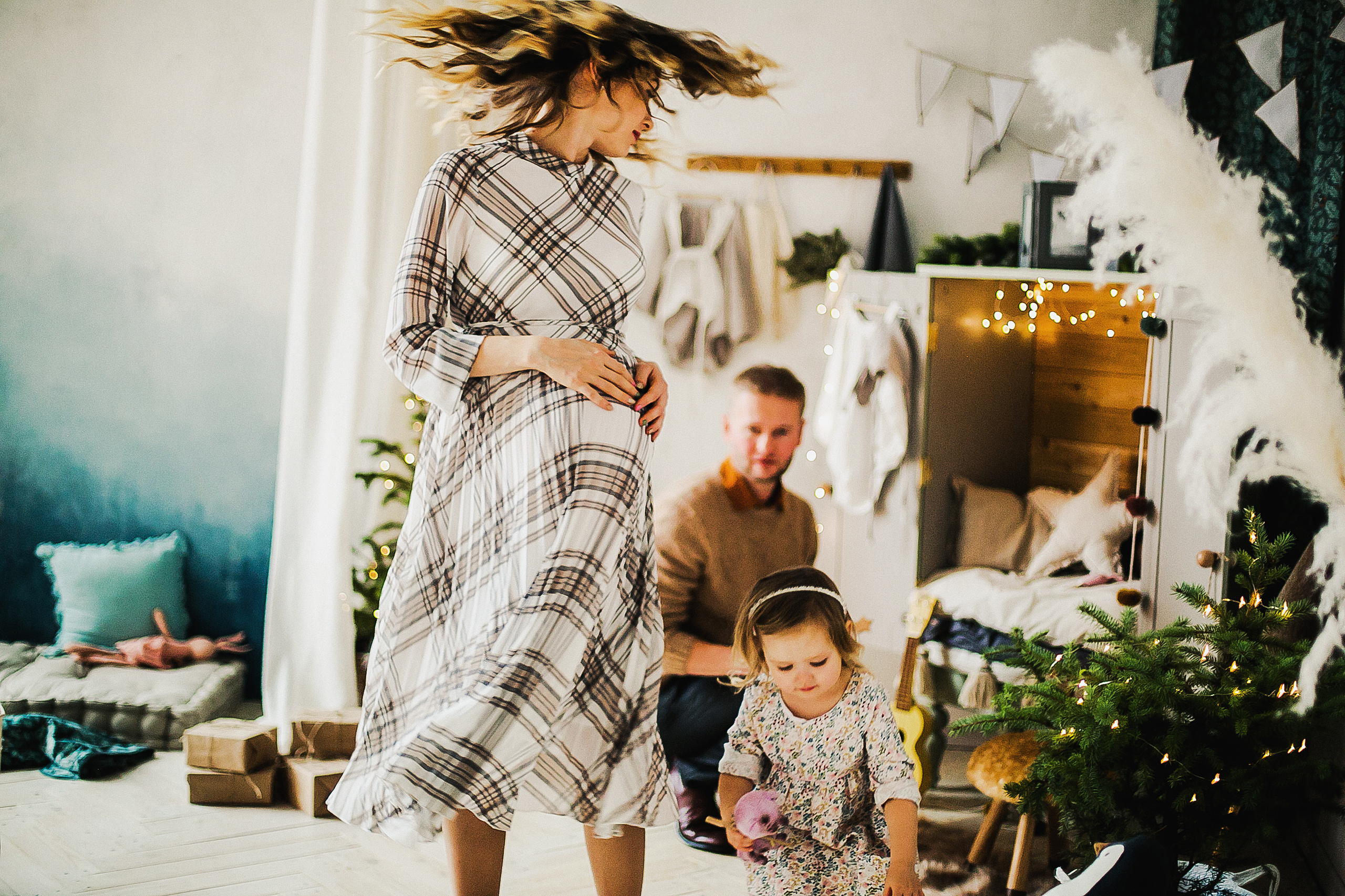 Мила и родители, время волшебства. Фотограф Полина Егорова город Тюмень