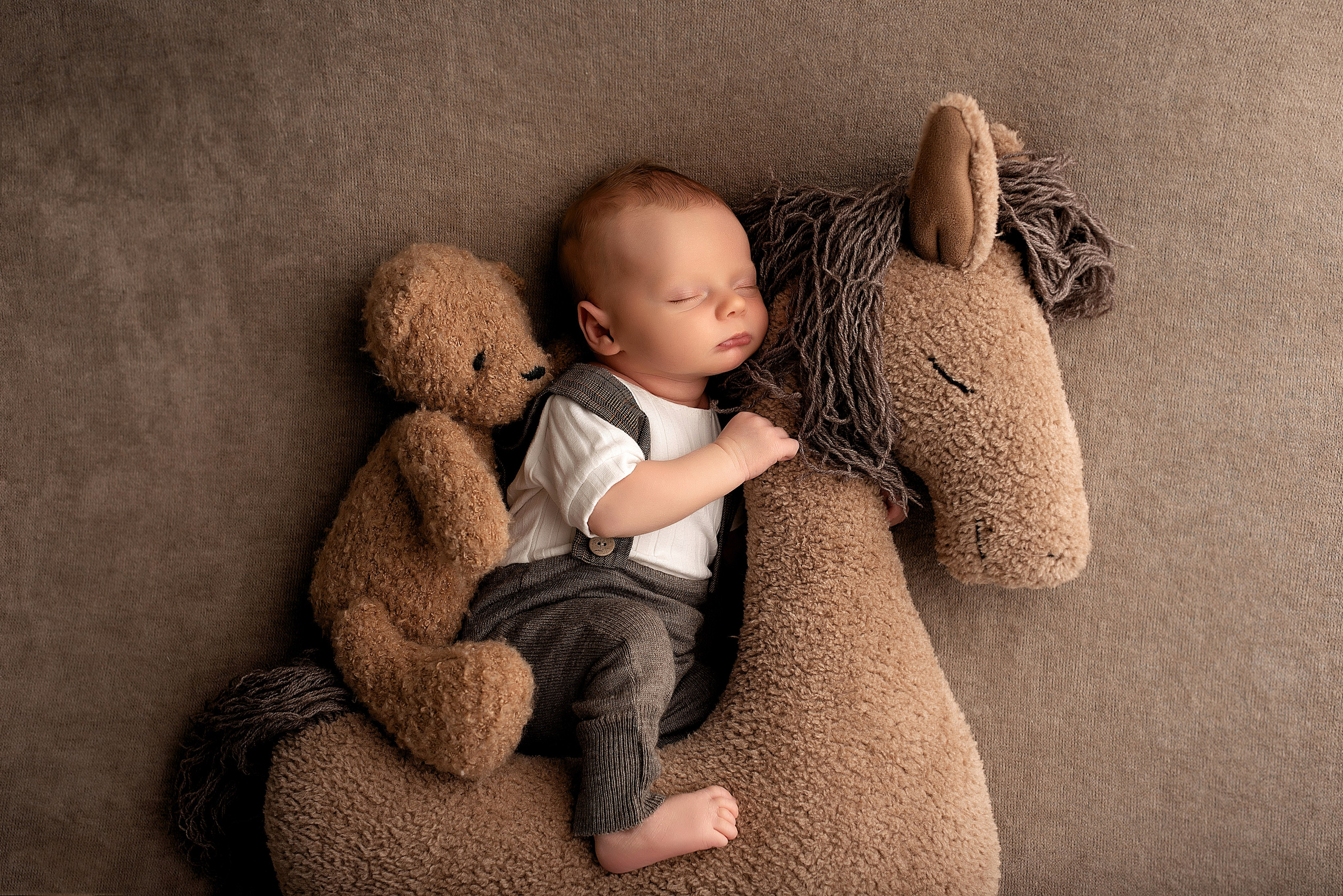 Новорождённые мальчики. Детский фотограф новорождённых в Минске Боровик Екатерина