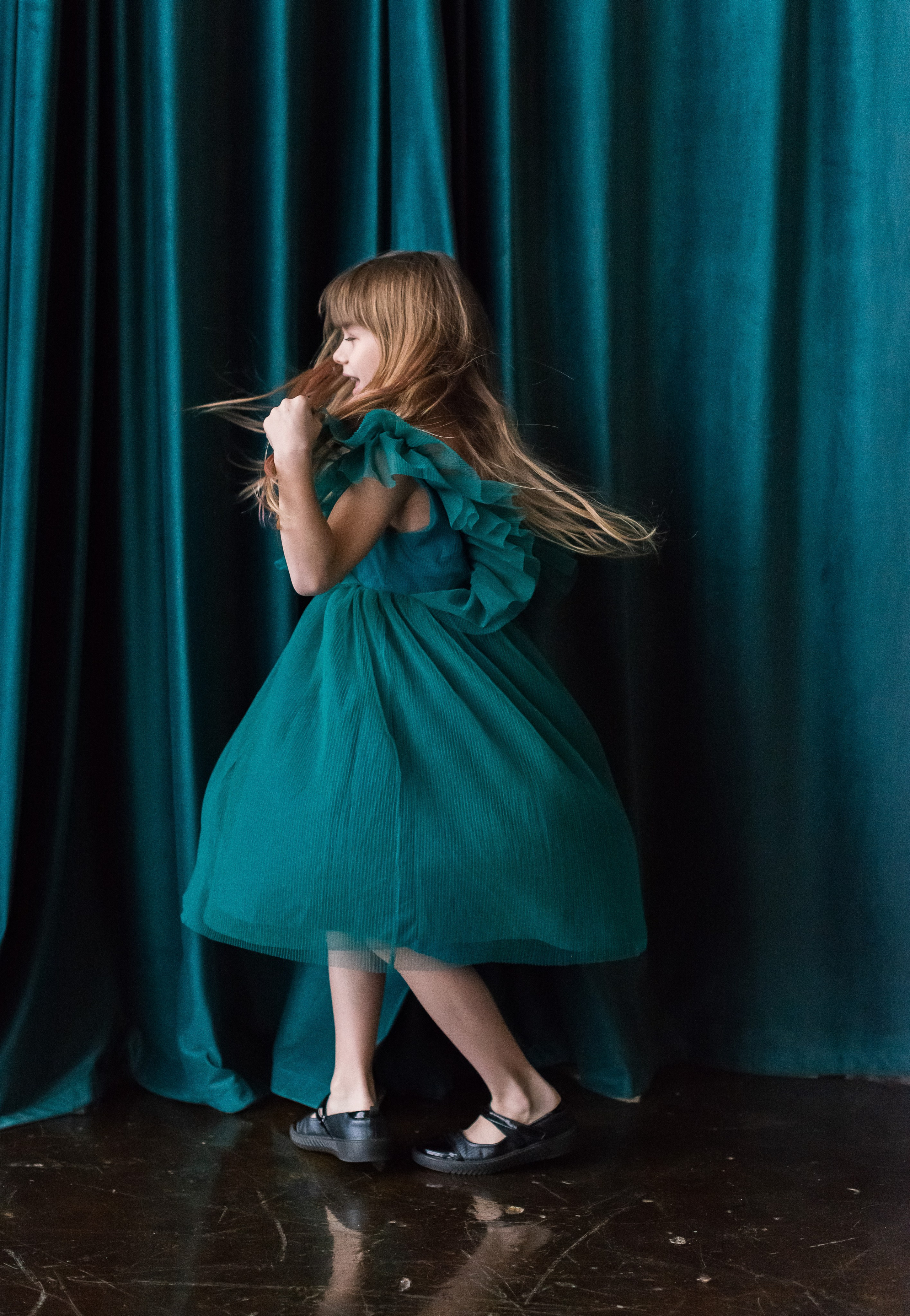 •Семейные. Фотограф Ксения Шевкопляс. г. Калининград. Кинематографический стиль — эстетика и истории, рассказанные через объектив