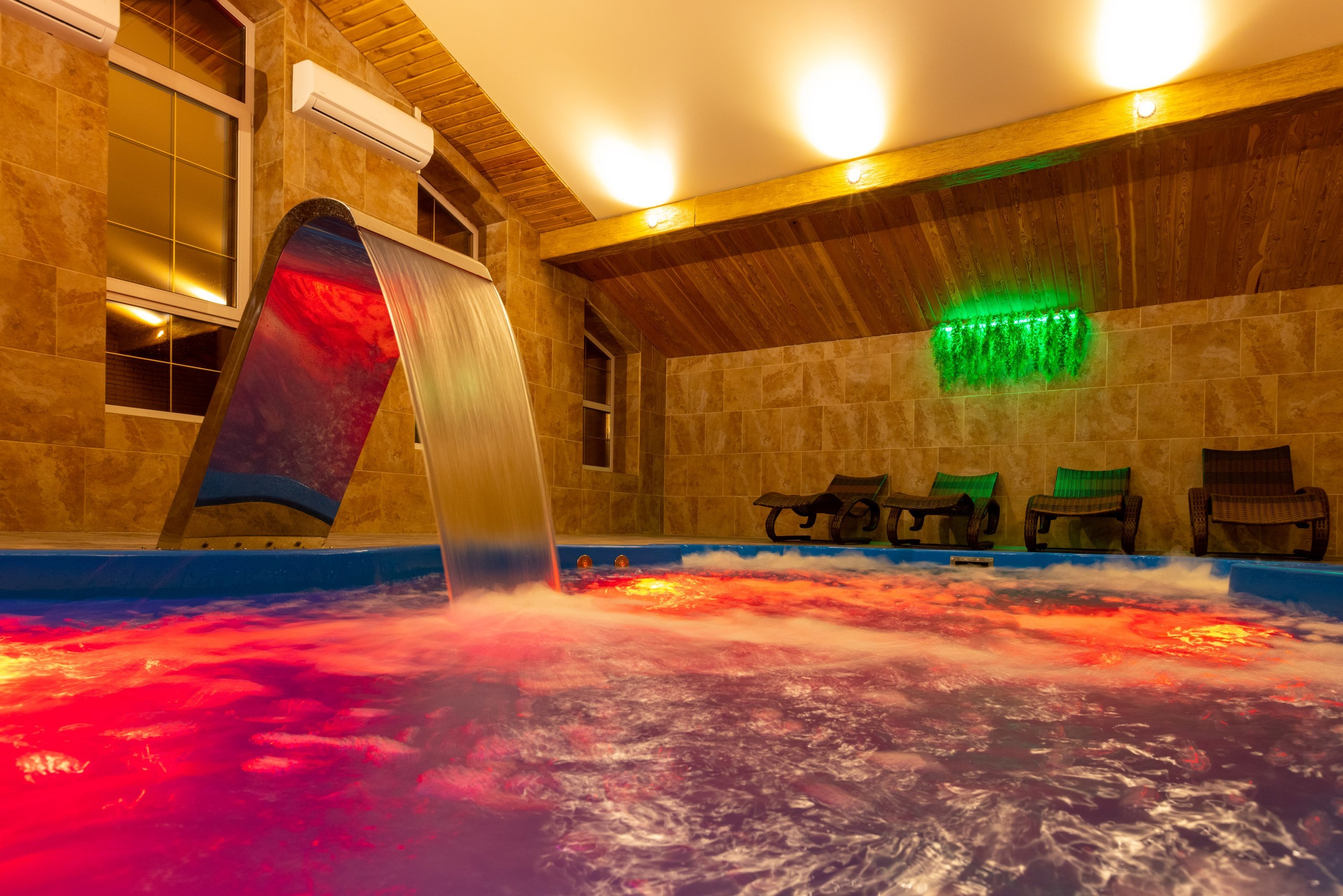 Большая Тросна вечером и новый бассейный комплекс. Фотограф в Туле Крупский АнДРей. Фотостудия «КАДР71» в Туле