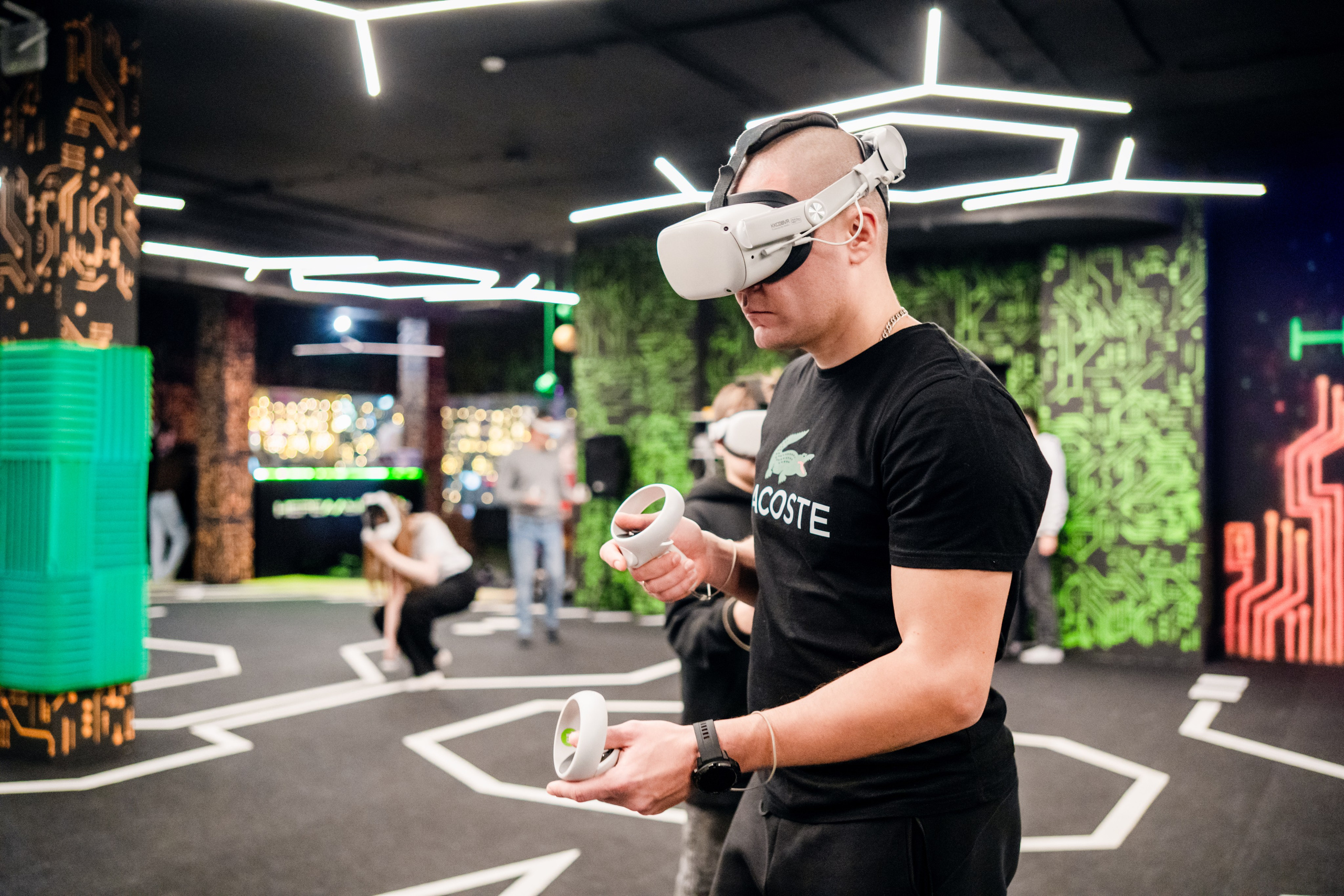 VR (November-December 2024). Felixtones