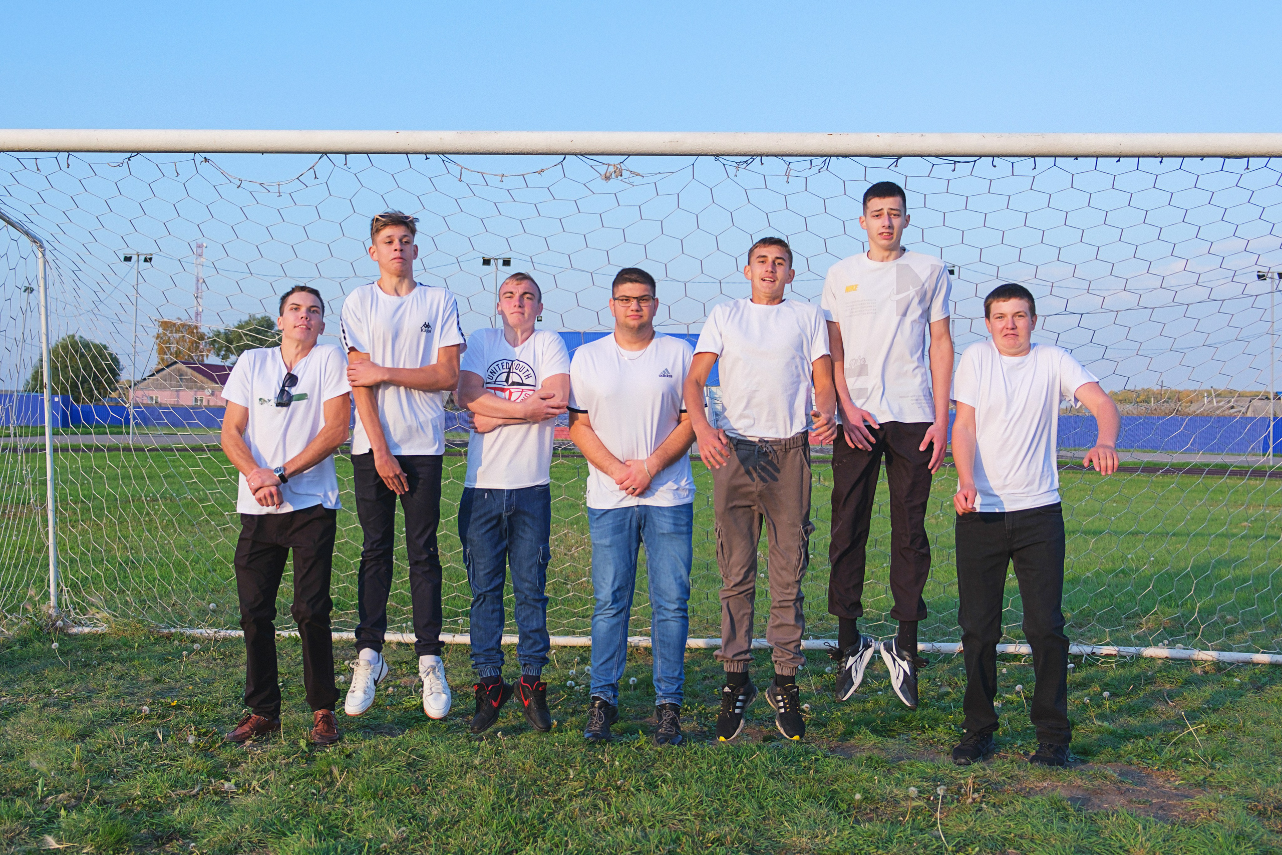 Выпускной альбом 2024. Фотограф и видеограф в Омск/Москва Сащенко Лера