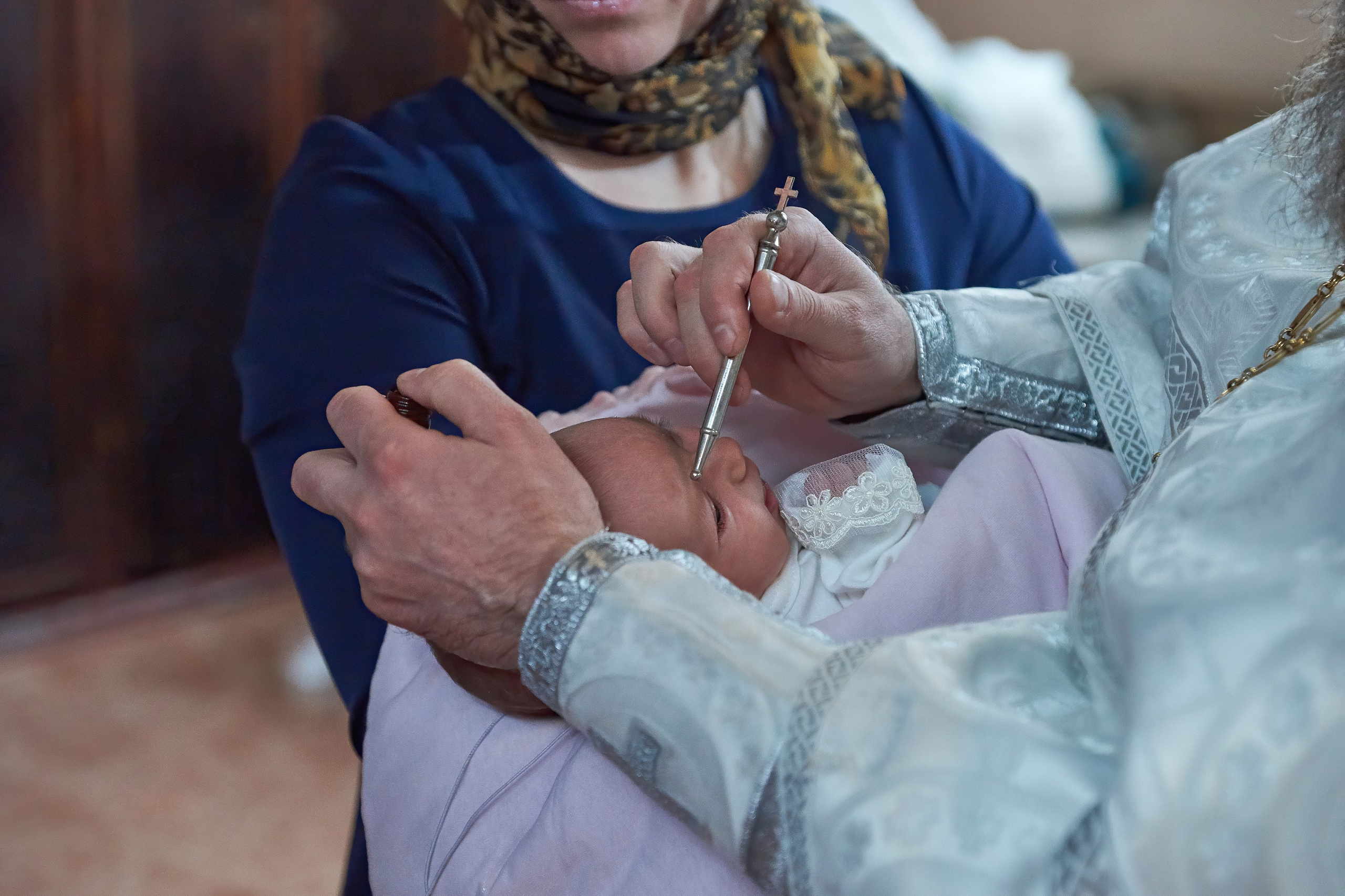 Крещение в церкви.Фотограф Владимир Артамонов