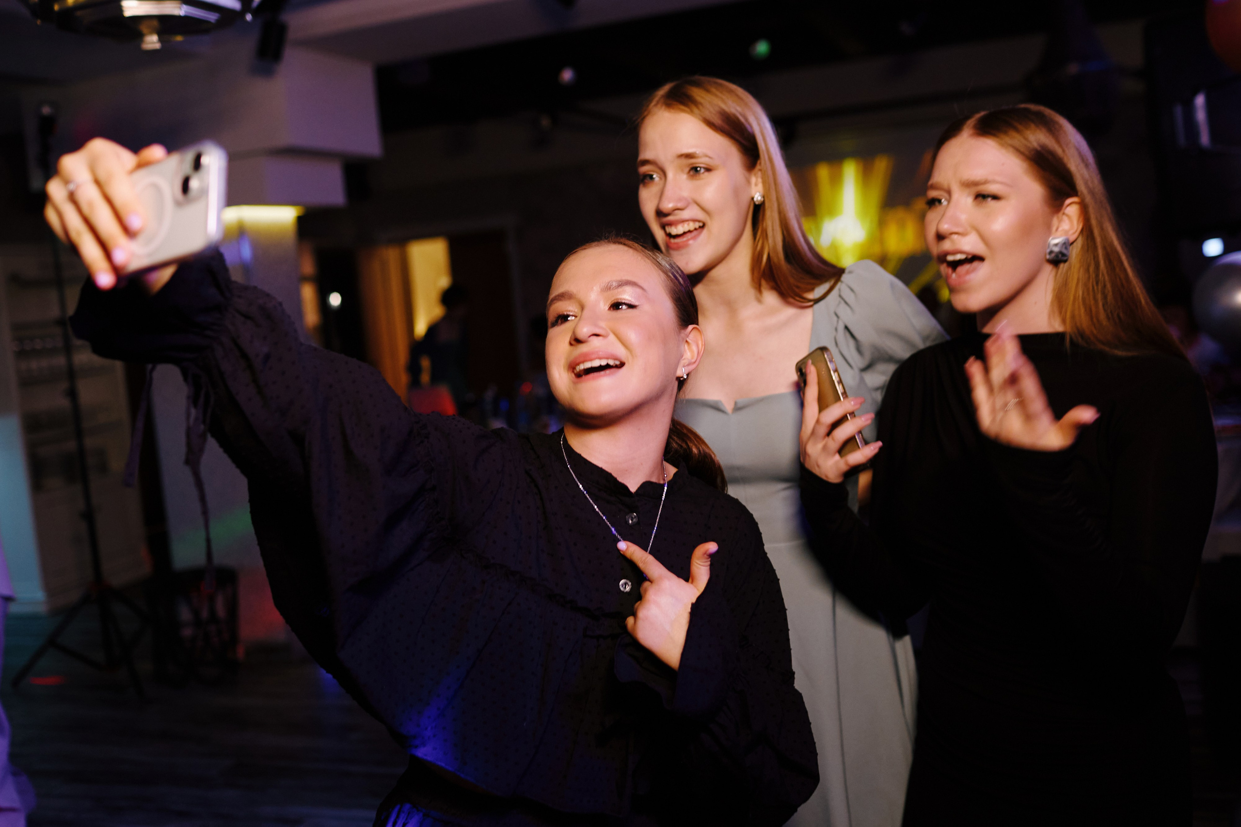 Выпускной 11кл. Портретный и свадебный фотограф в Екатеринбурге Владимир ЛузинЛузин