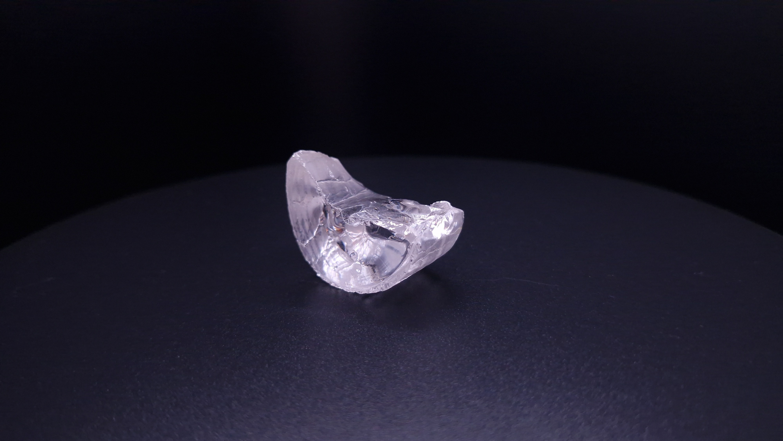 White YAG garnet 167 carats. YAG garnet иттрий алюминиевый гранат ИАГ