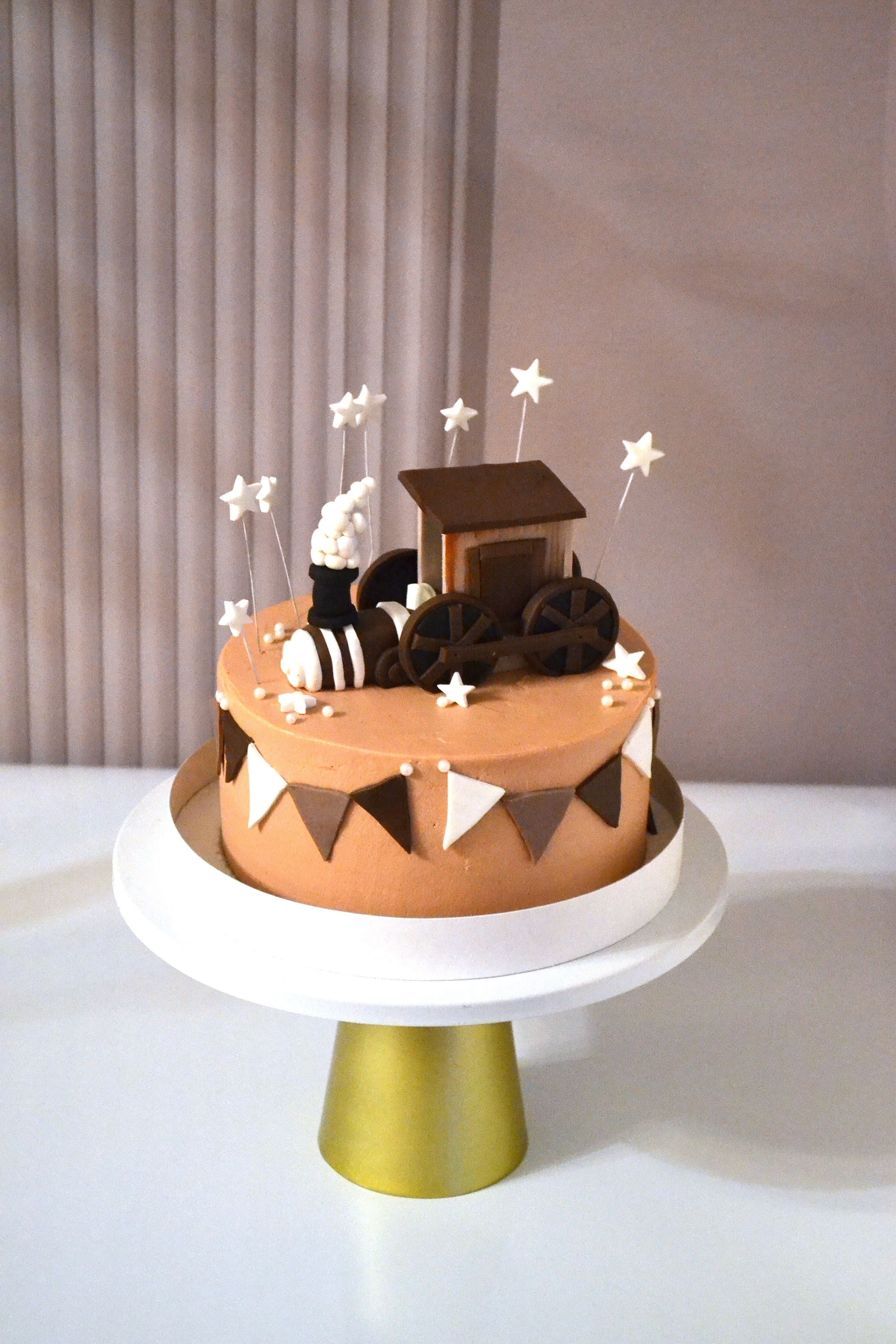 Детские торты. Семейная кондитерская. Торты и десерты на заказ в Москве и области