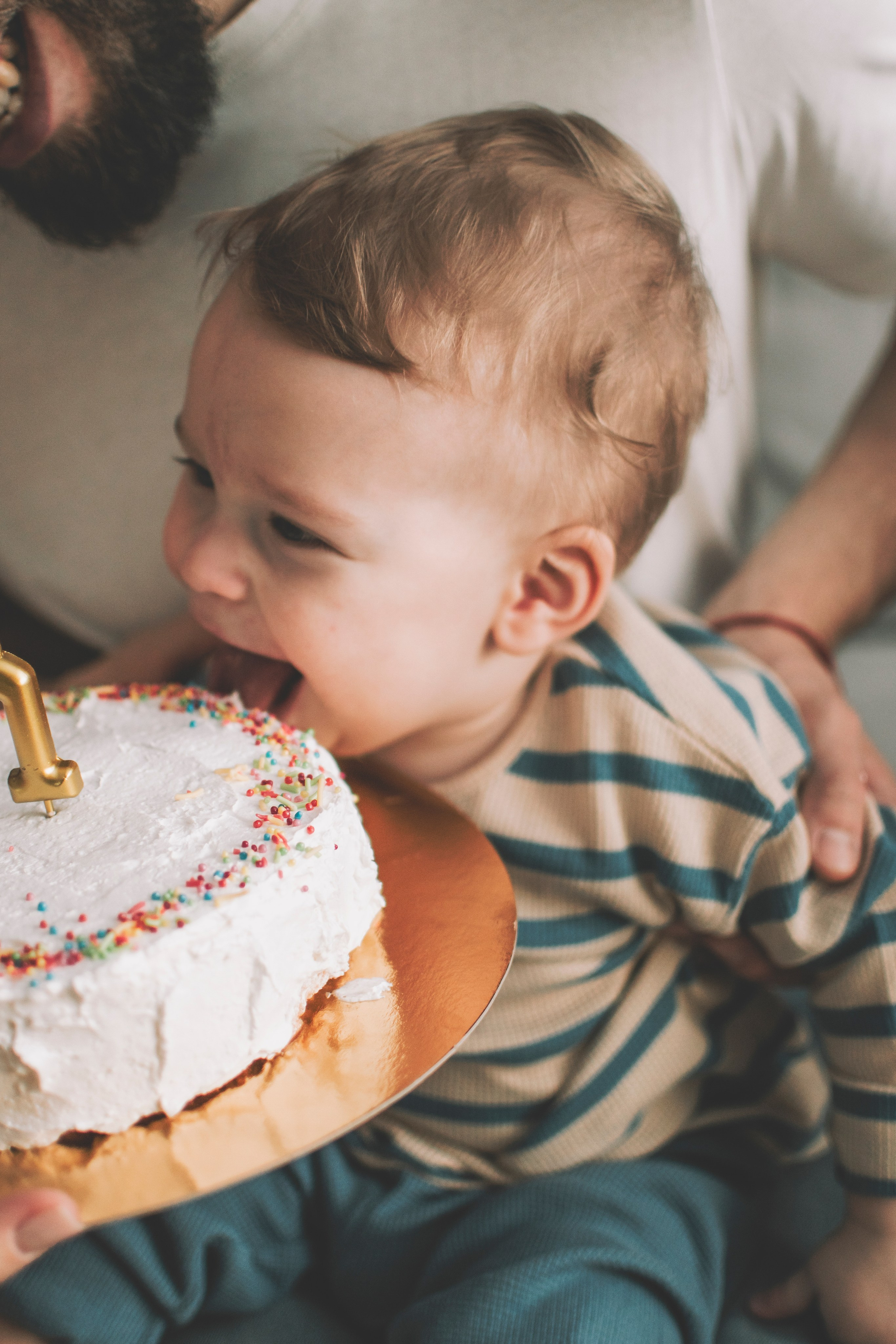 Годовасие в кругу семьи. Семейный и свадебный фотограф Губкинский и Ставрополь