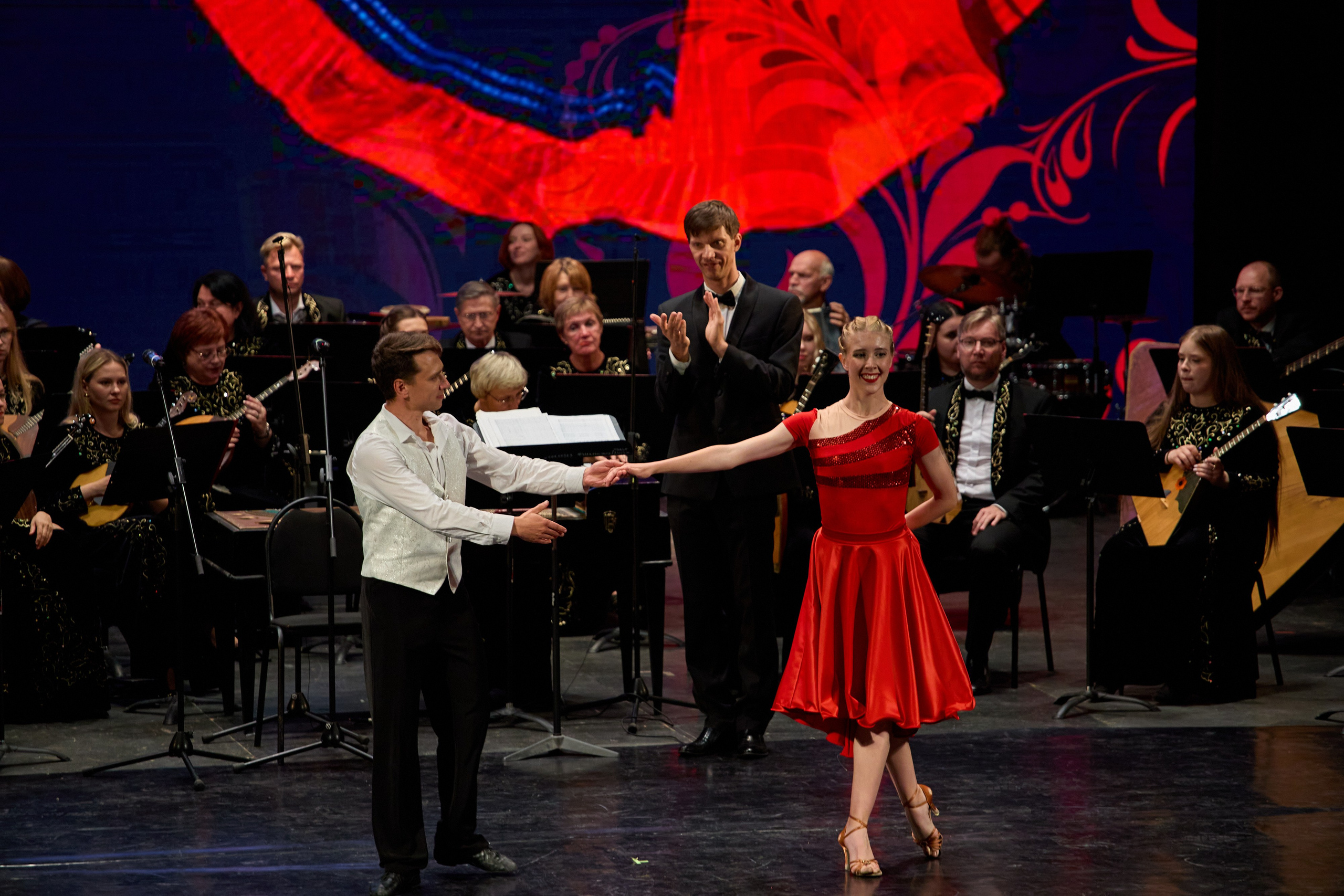 Филармония «Вокруг света в ритме танца». Фотограф Илья Прохоров в Кирове