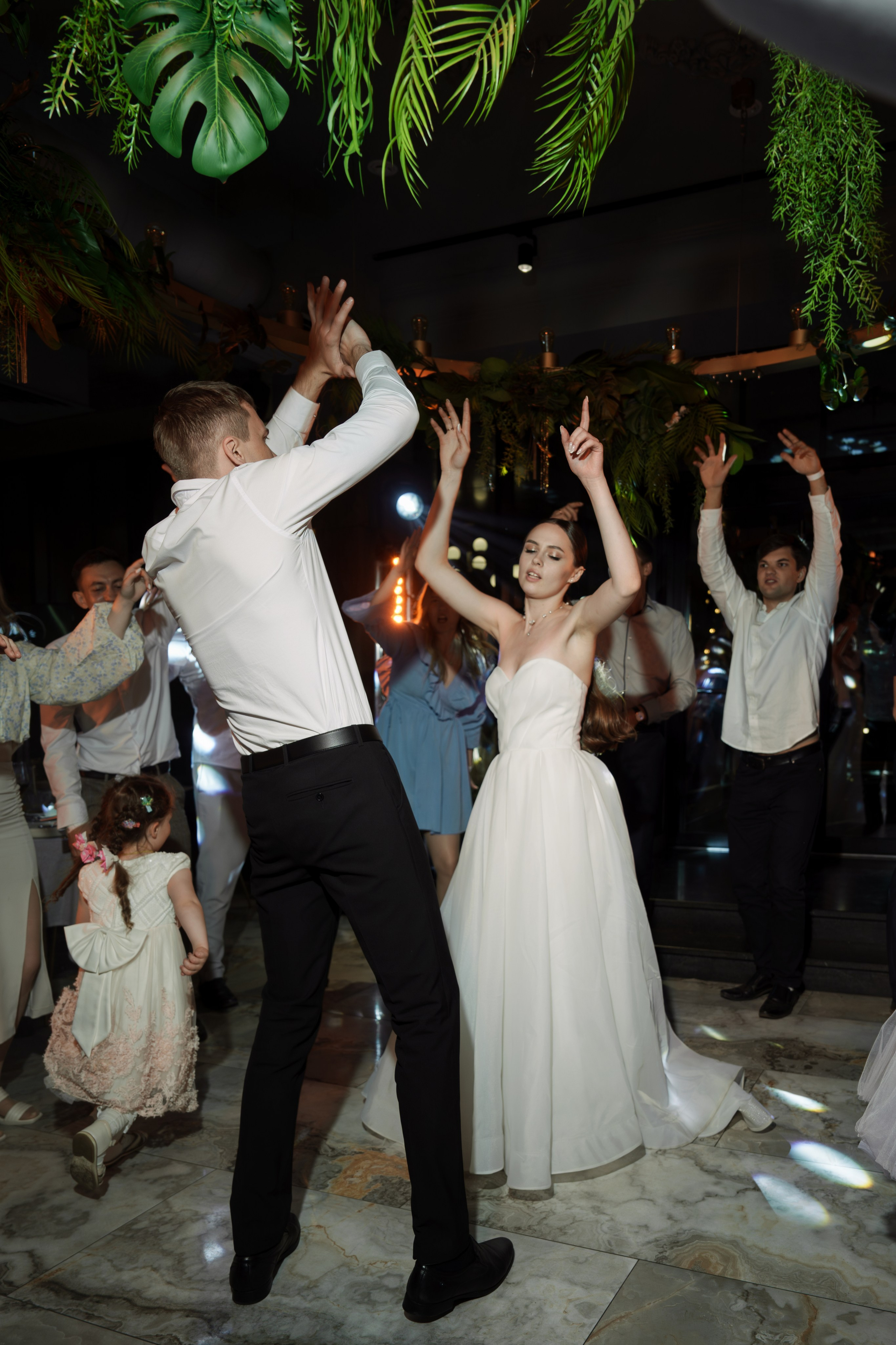 Павел и Ольга (Пакет «MAXI» Брянск). Свадебный и репортажный фотограф Элина Козырьянова