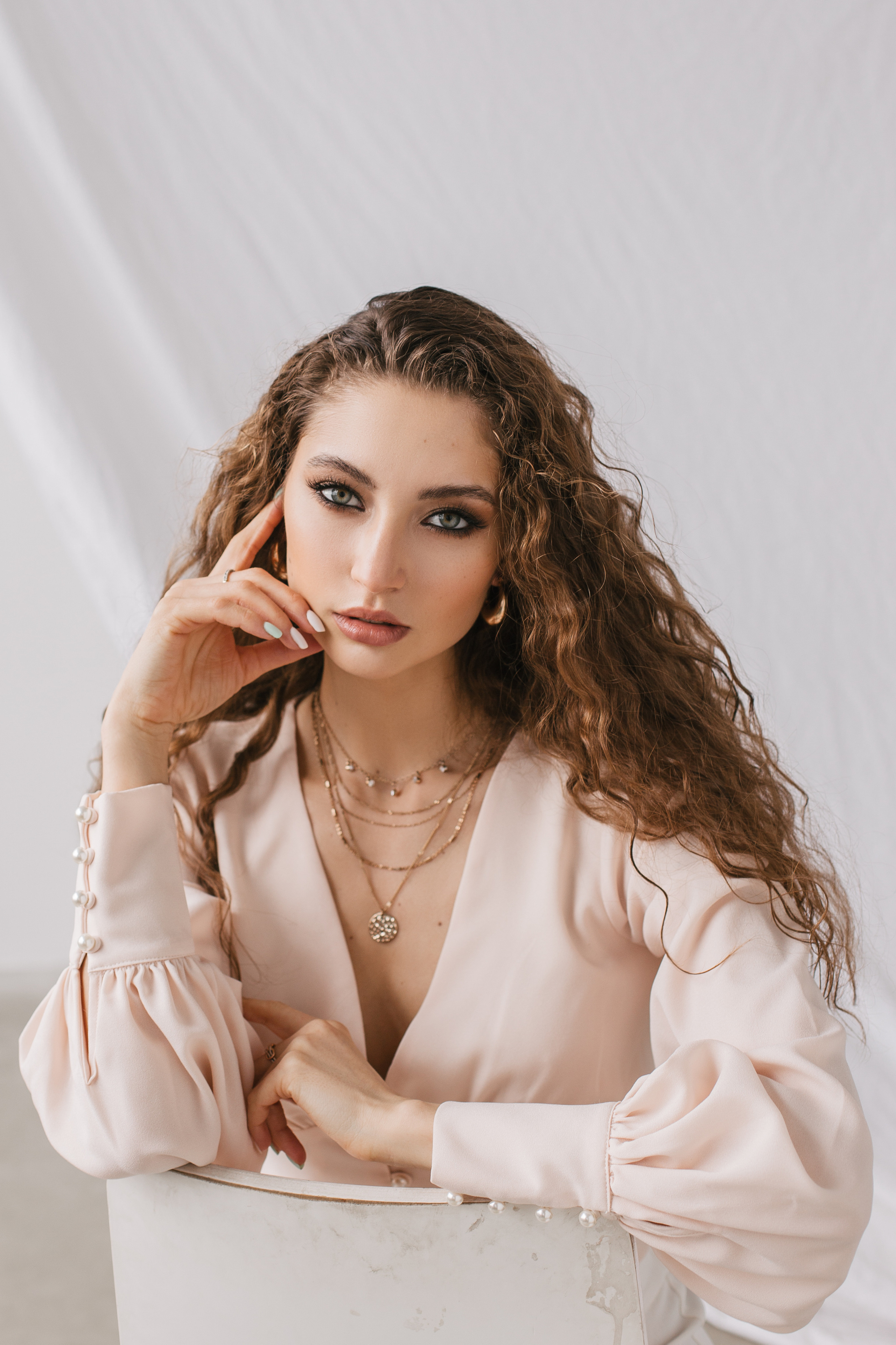 Чувственная фотосессия девушки. Brand и контент фотограф