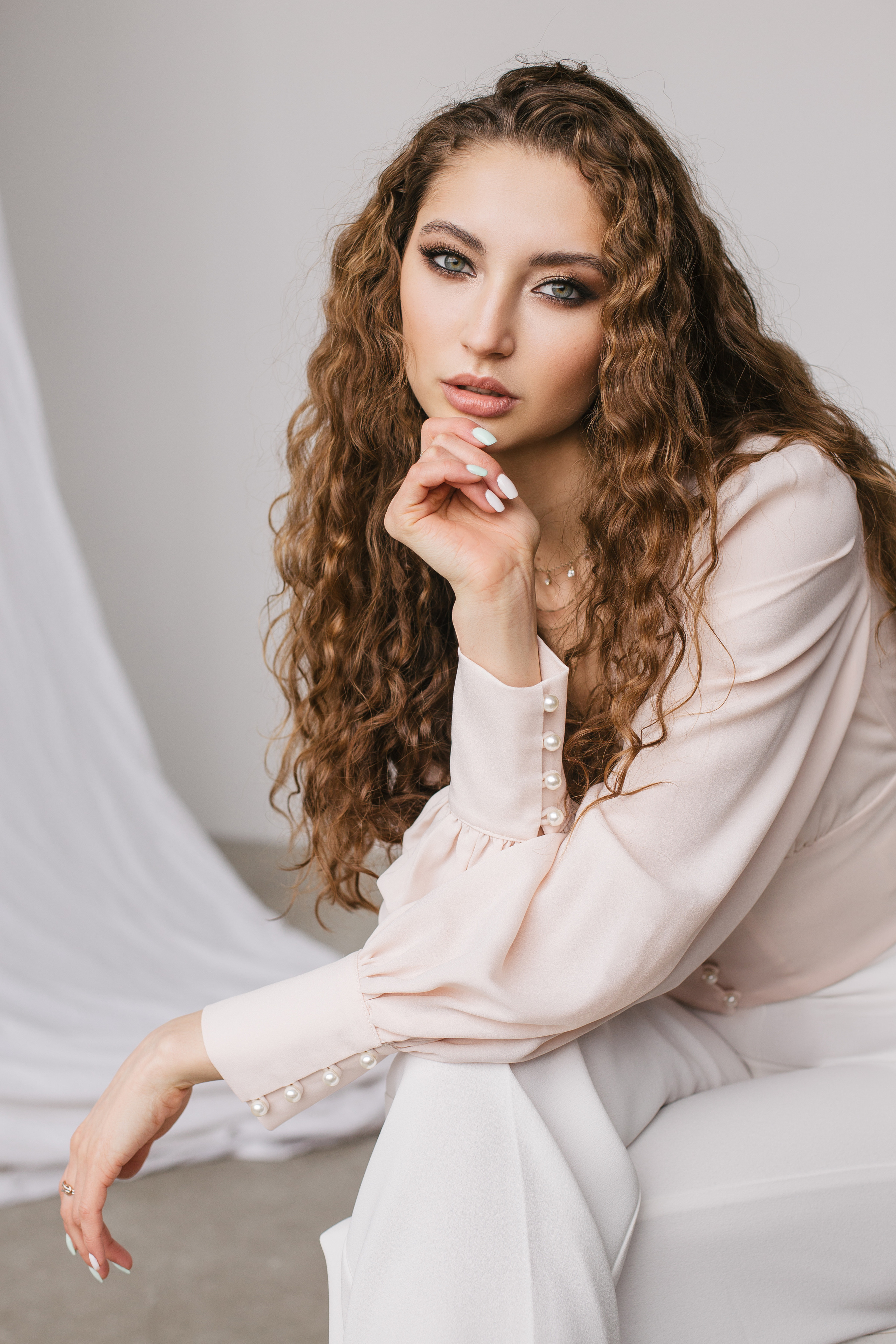 Чувственная фотосессия девушки. Brand и контент фотограф