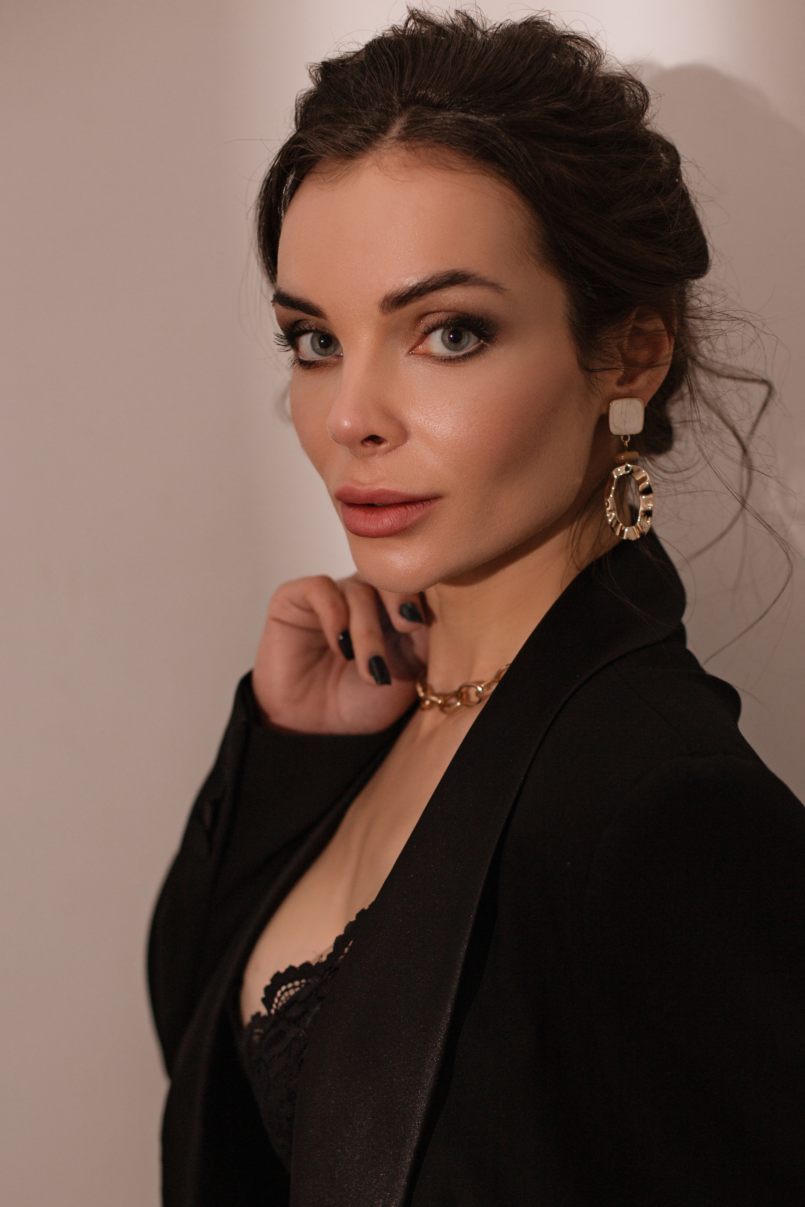 Чувственная фотосессия девушки. Brand и контент фотограф