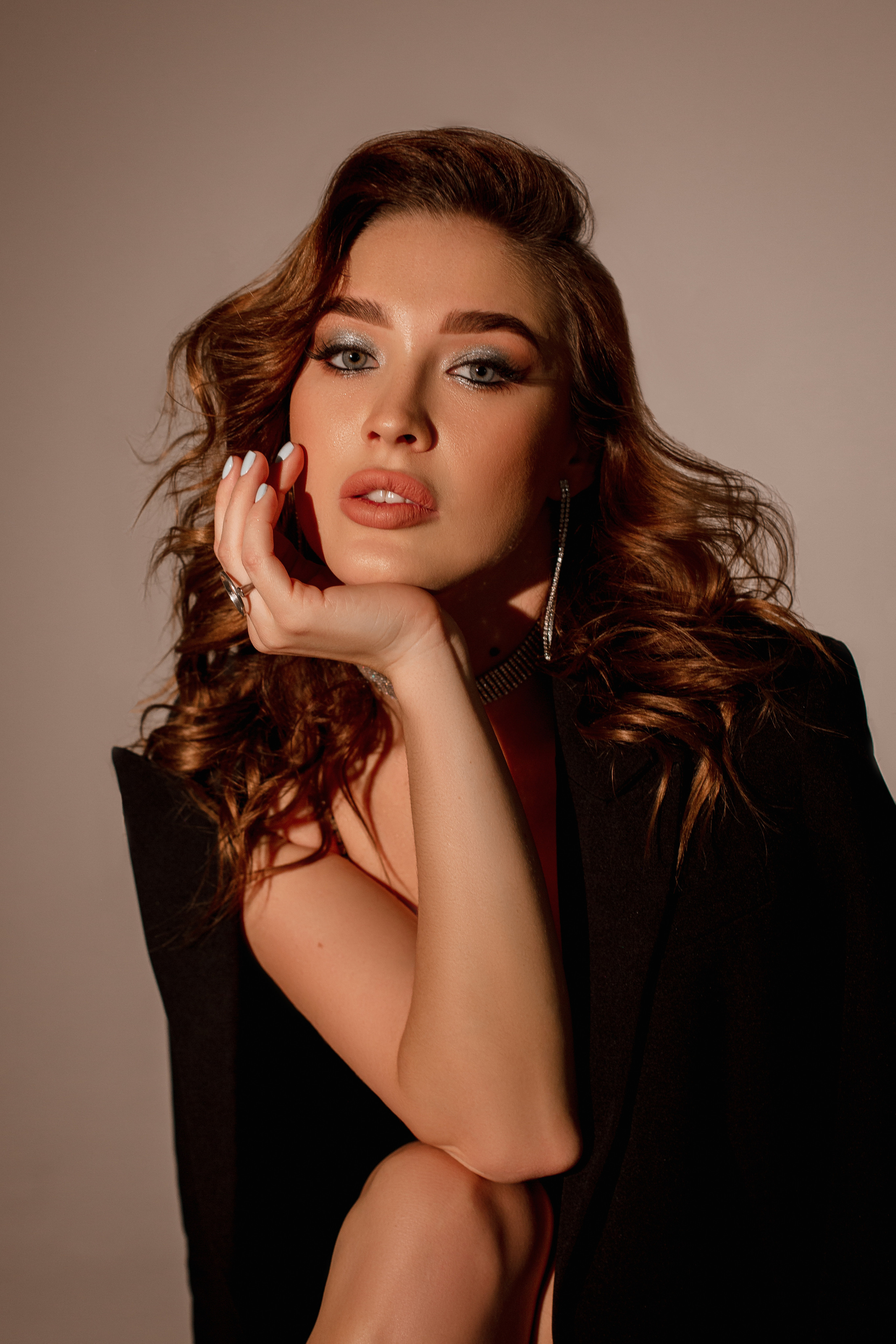 Праздничная фотосессия девушки. Brand и контент фотограф