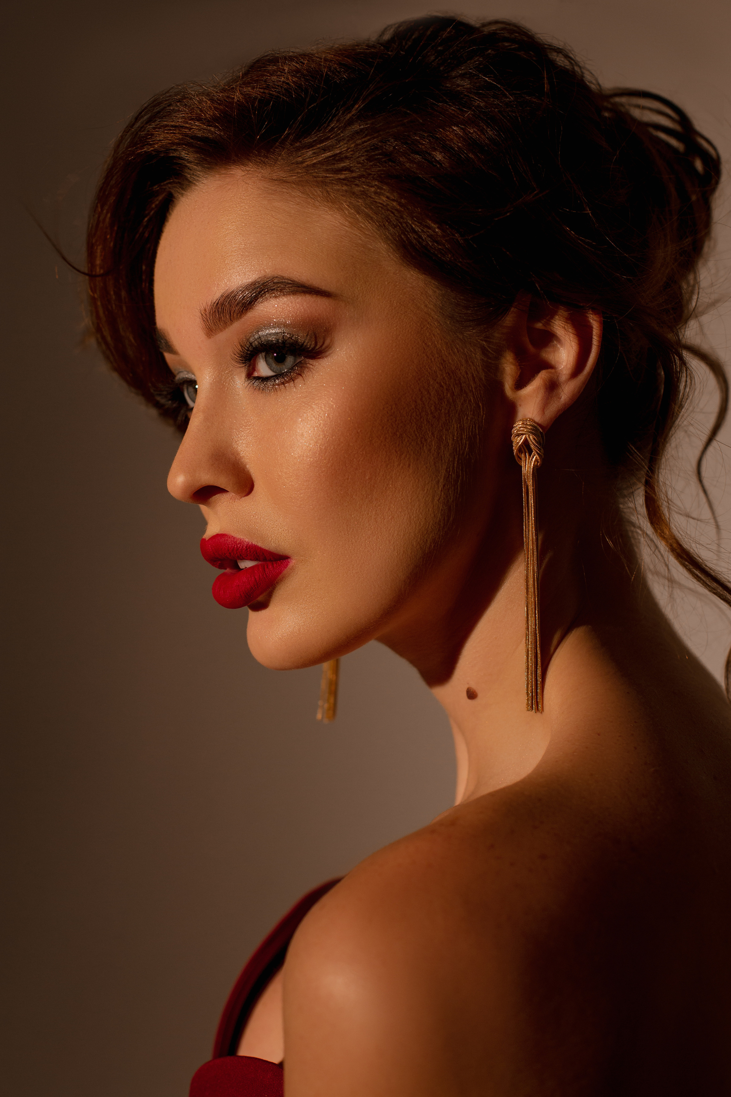 Праздничная фотосессия девушки. Brand и контент фотограф