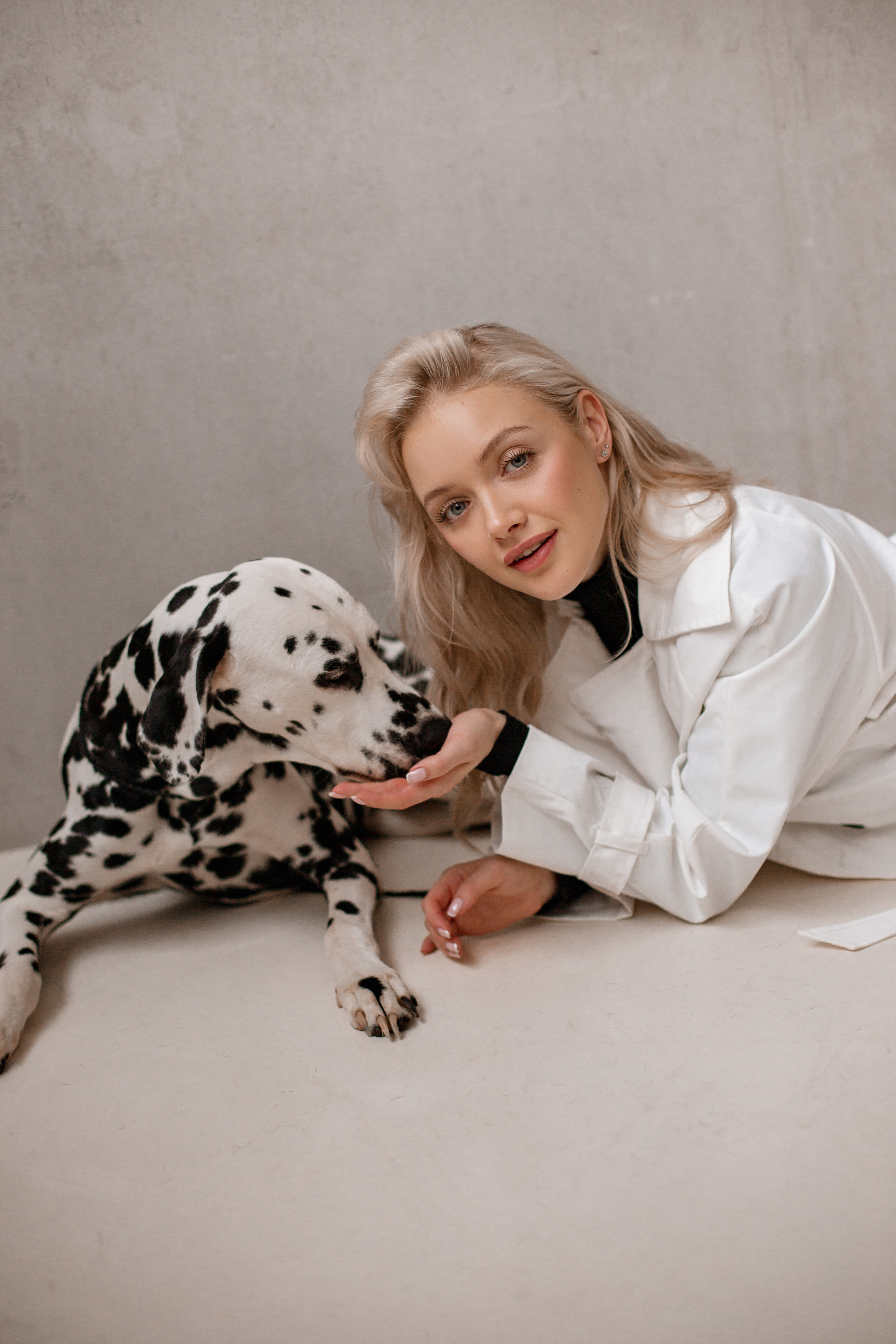 Лавстори в студии. Brand и контент фотограф