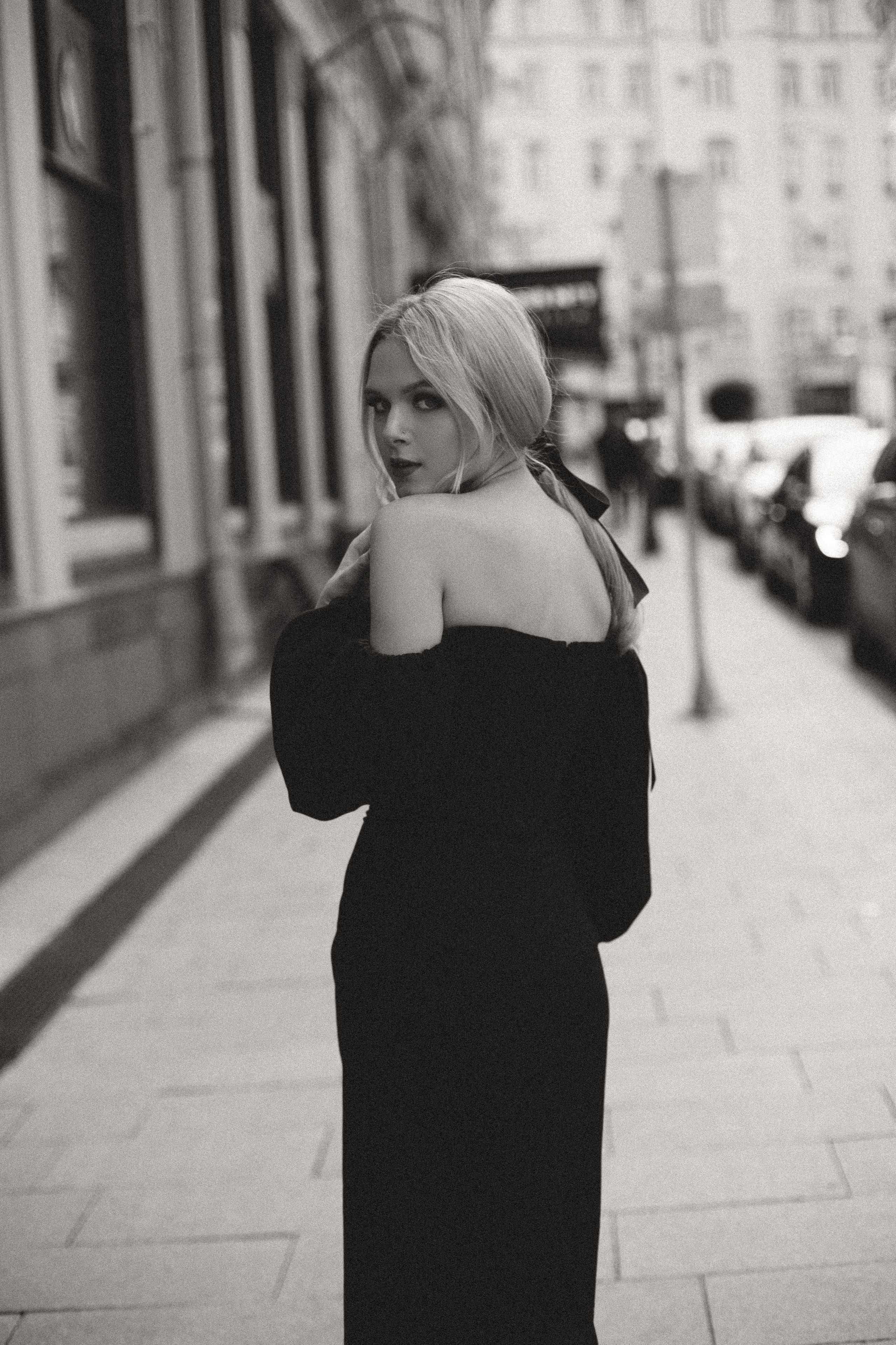 Уличная фотосессия в платье. Brand и контент фотограф