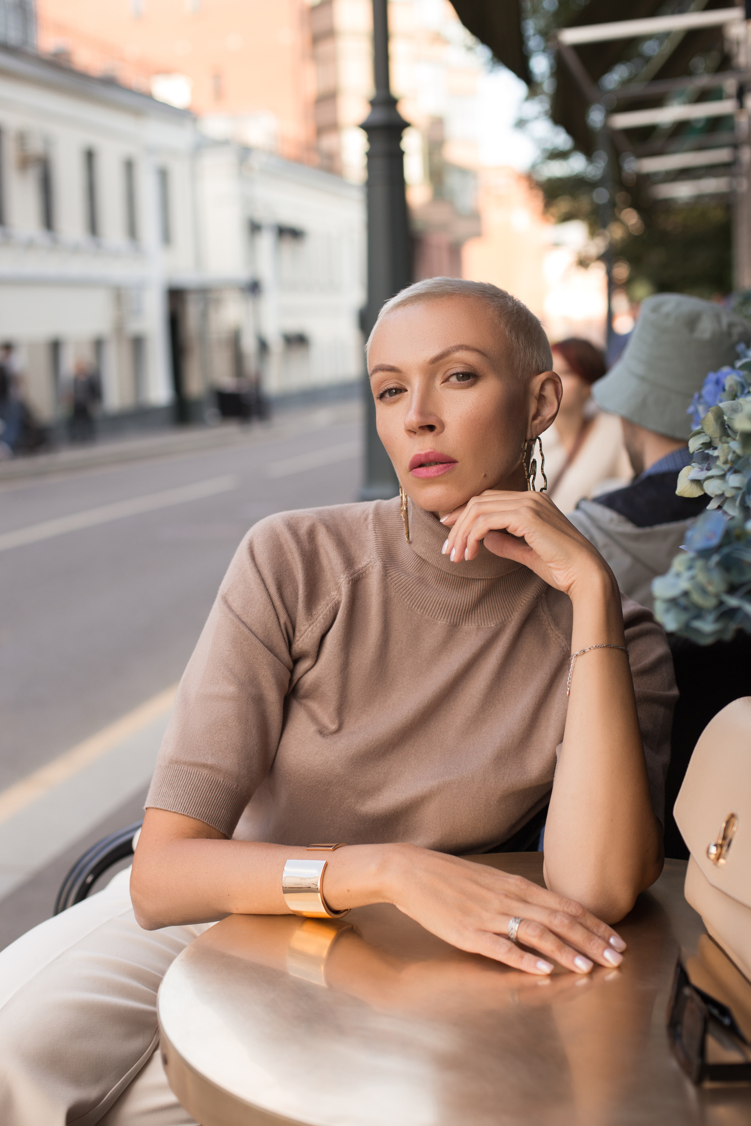 Стильная уличная фотосессия. Brand и контент фотограф