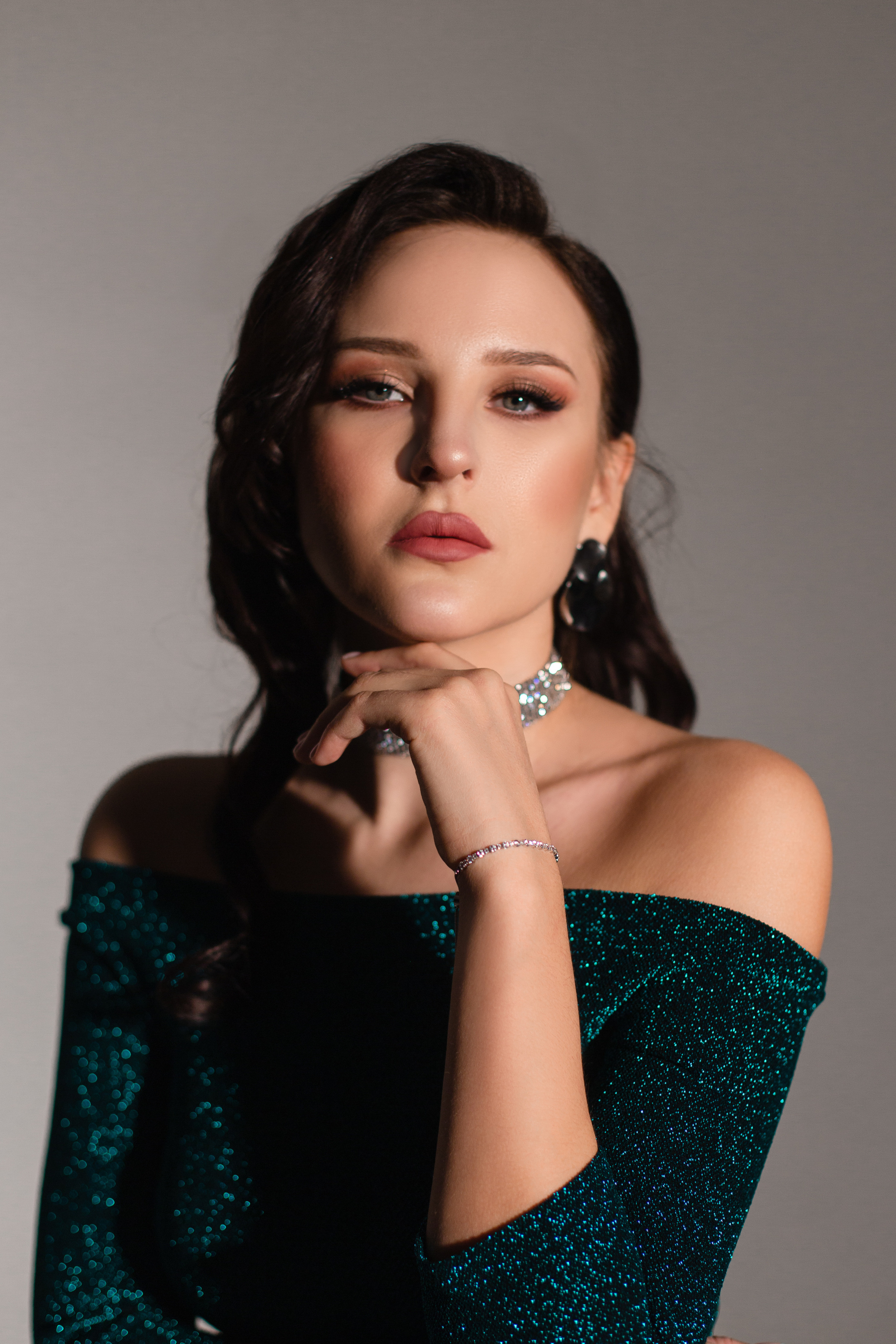 Праздничная фотосессия для девушки. Brand и контент фотограф