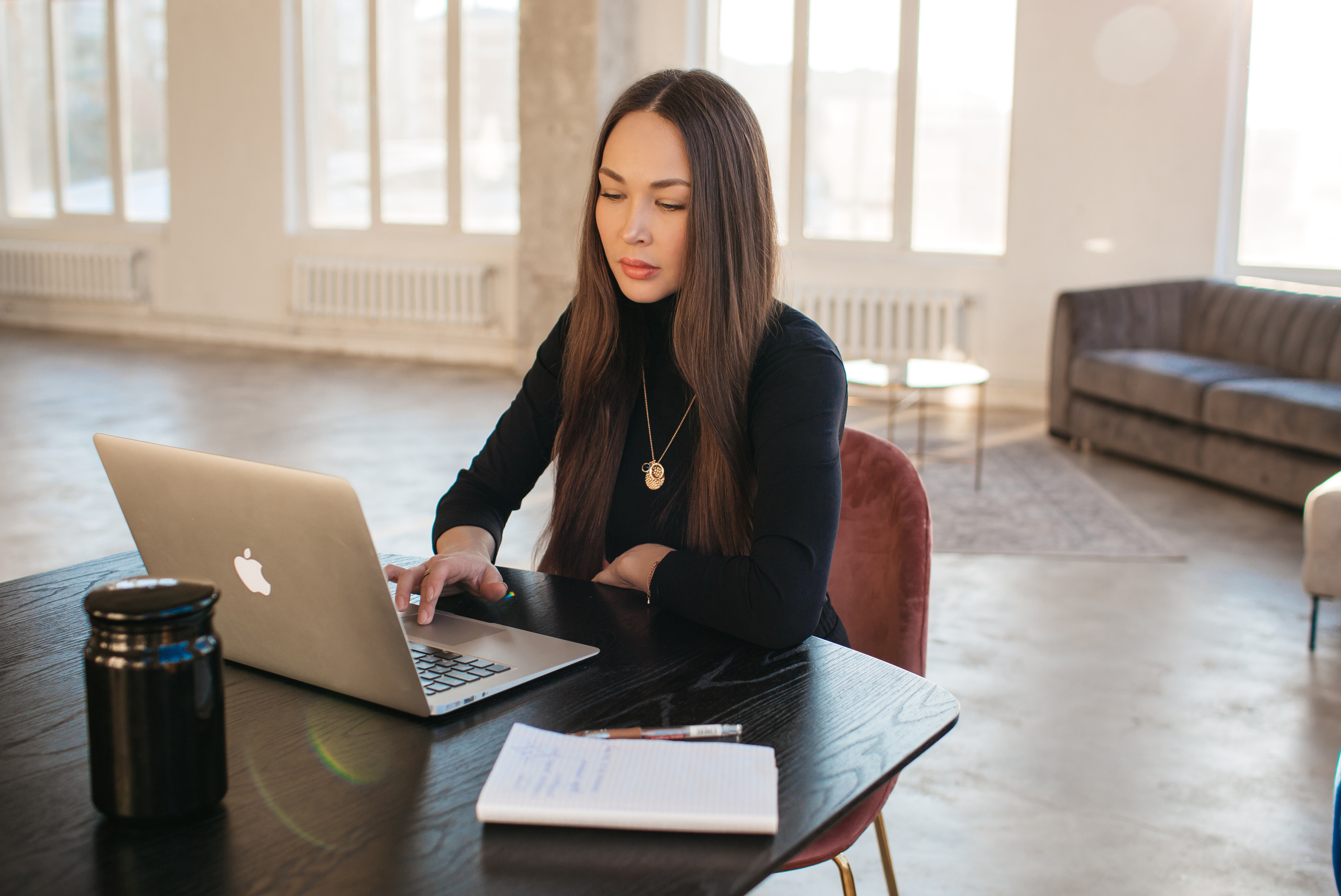 Бренд-съемка для энергопсихолога. Brand и контент фотограф