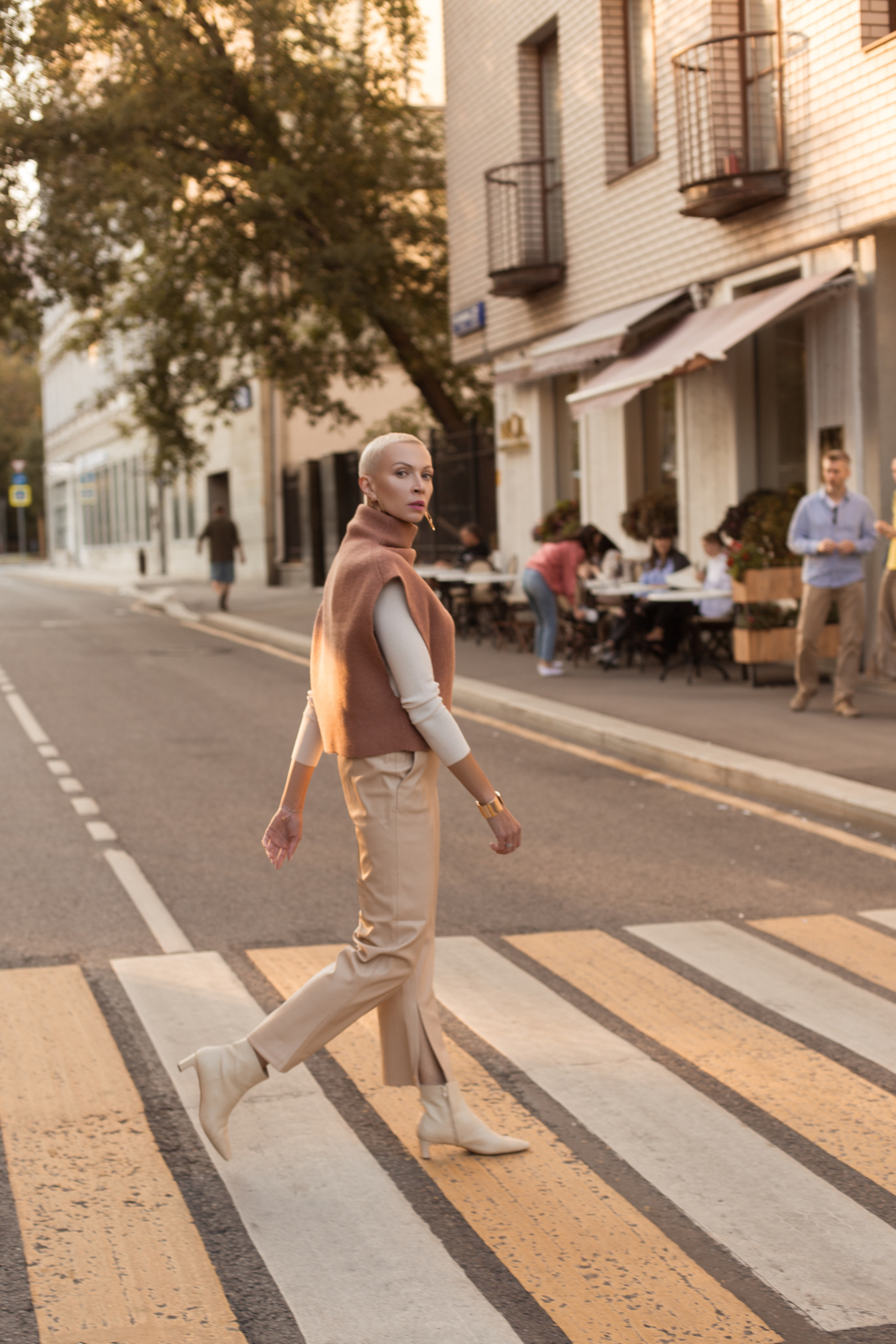 Стильная уличная фотосессия. Brand и контент фотограф