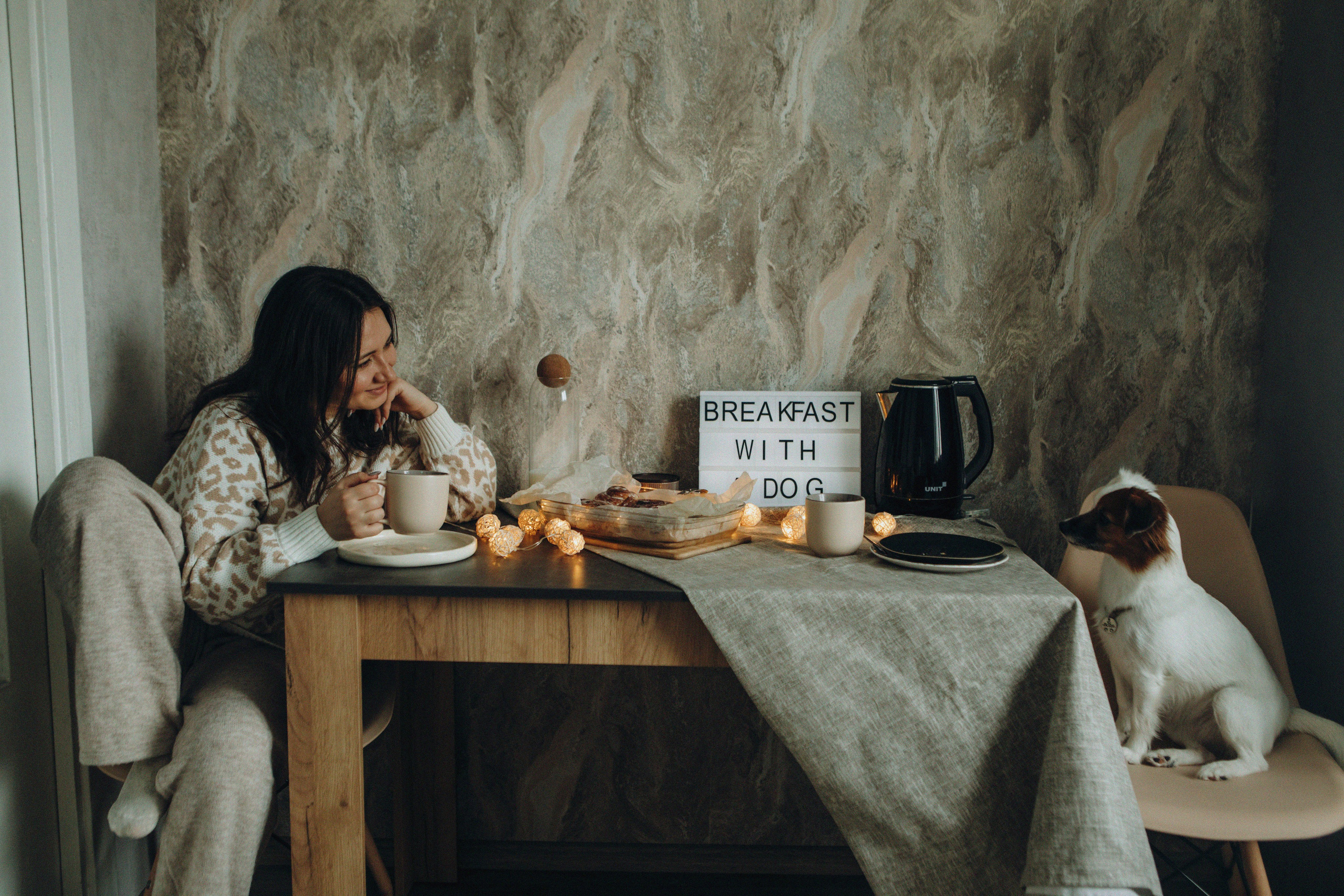 Break fast with a dog. Свадебный и семейный фотограф Арестенко Анастасия