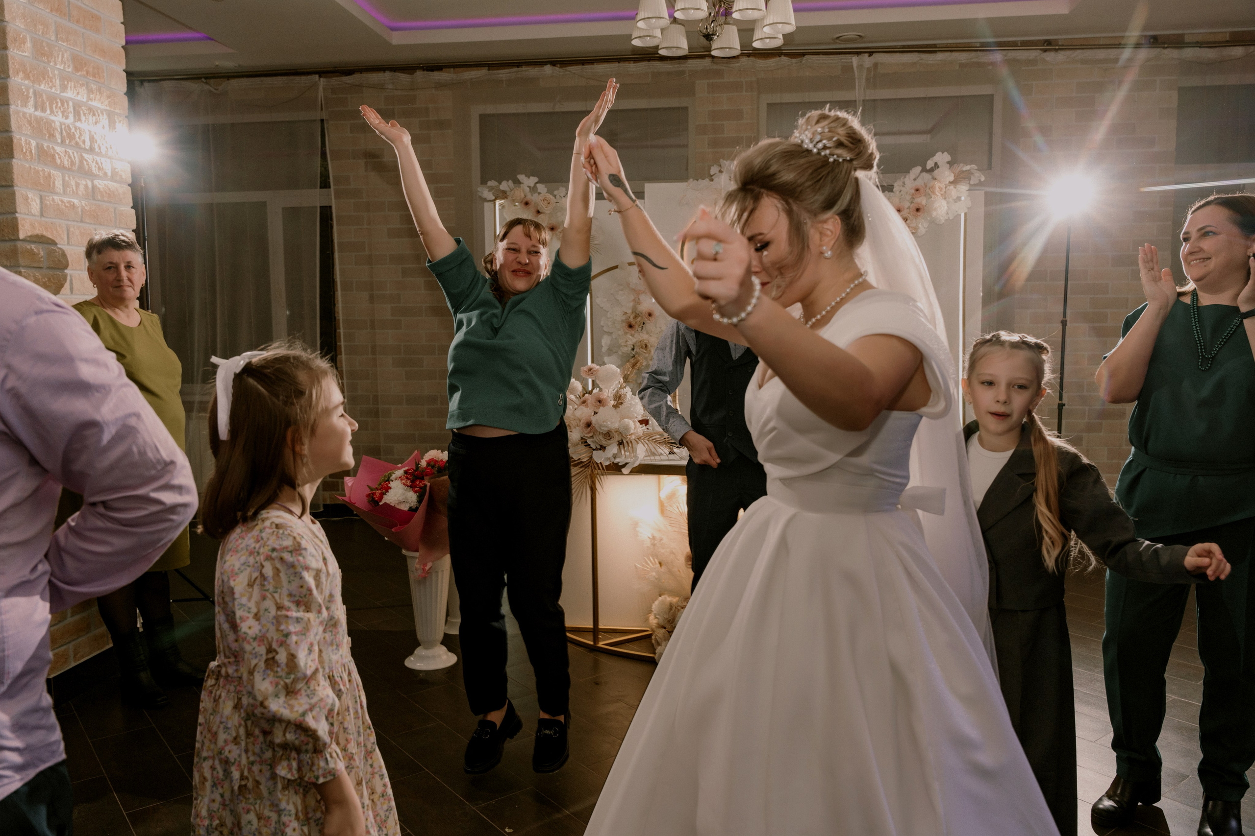 Денис и Ирина. Свадебный и индивидуальный фотограф в Суворове Клюева Мария