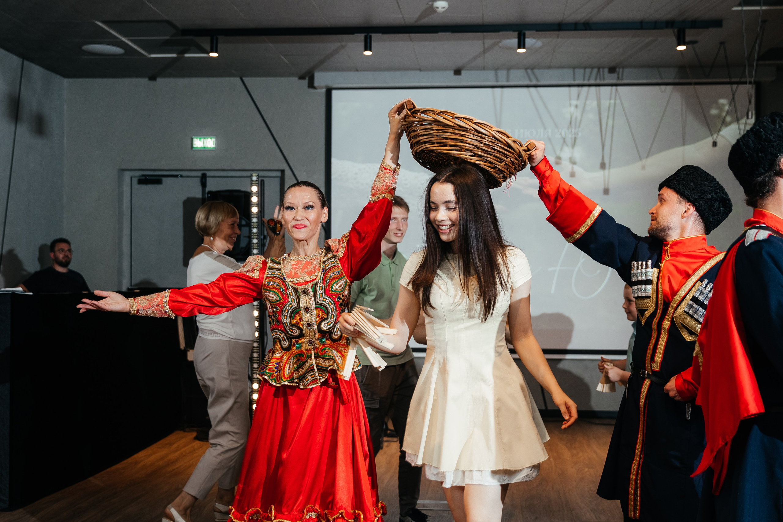 Павел и Юлия. Свадебный и репортажный фотограф Ольга Шевелёва