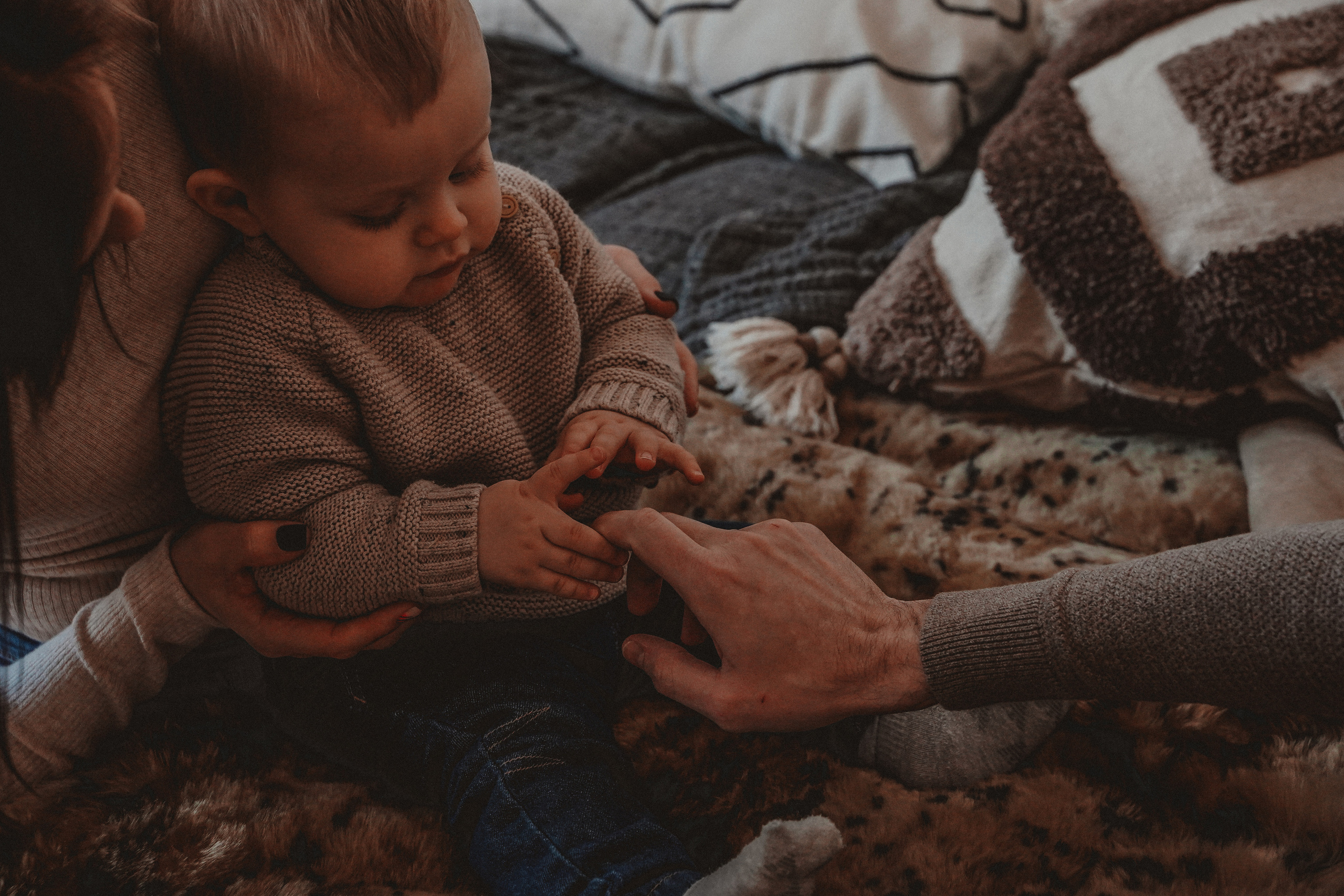 Семейная фотосессия в студии. Семейный и женский фотограф в Краснодаре Анастасия Приймак