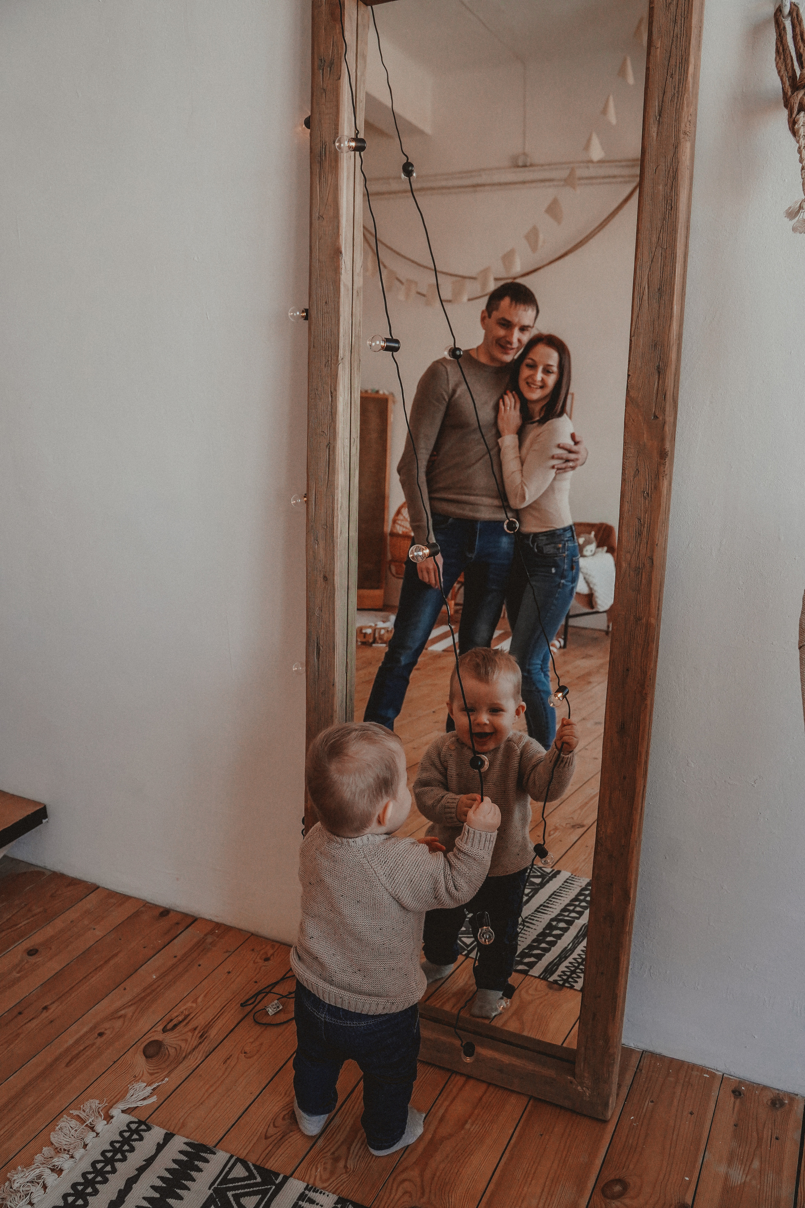 Семейная фотосессия в студии. Семейный и женский фотограф в Краснодаре Анастасия Приймак