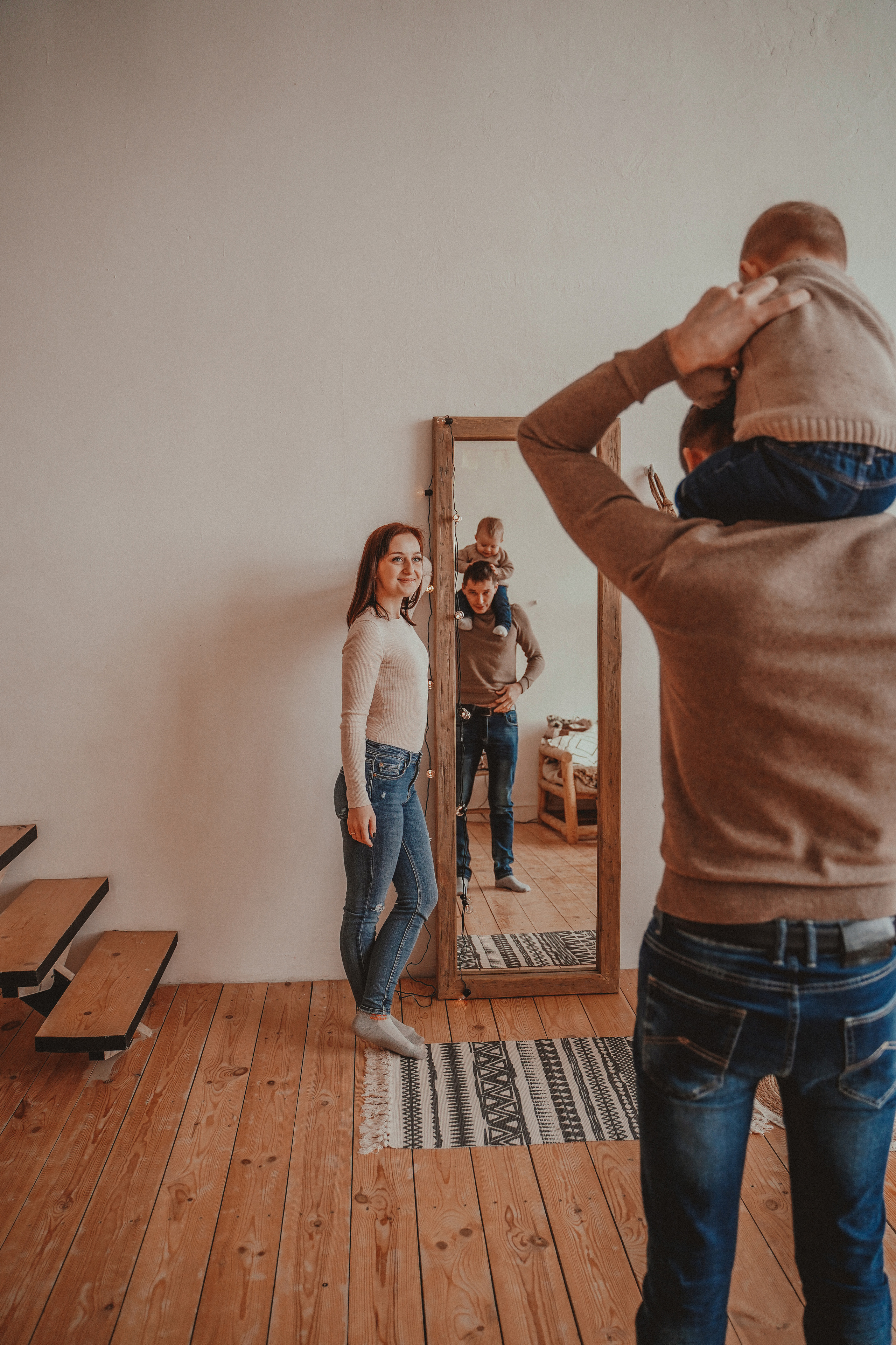 Семейная фотосессия в студии. Семейный и женский фотограф в Краснодаре Анастасия Приймак